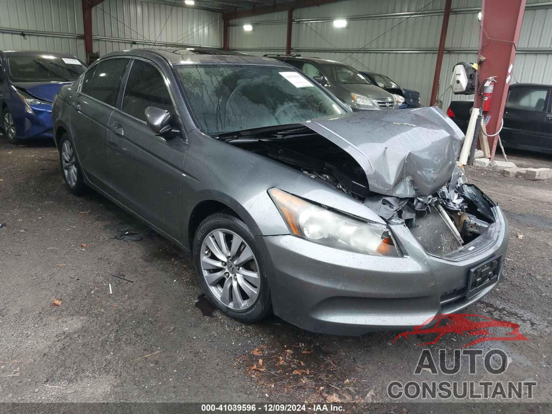 HONDA ACCORD 2011 - 1HGCP2F79BA017323