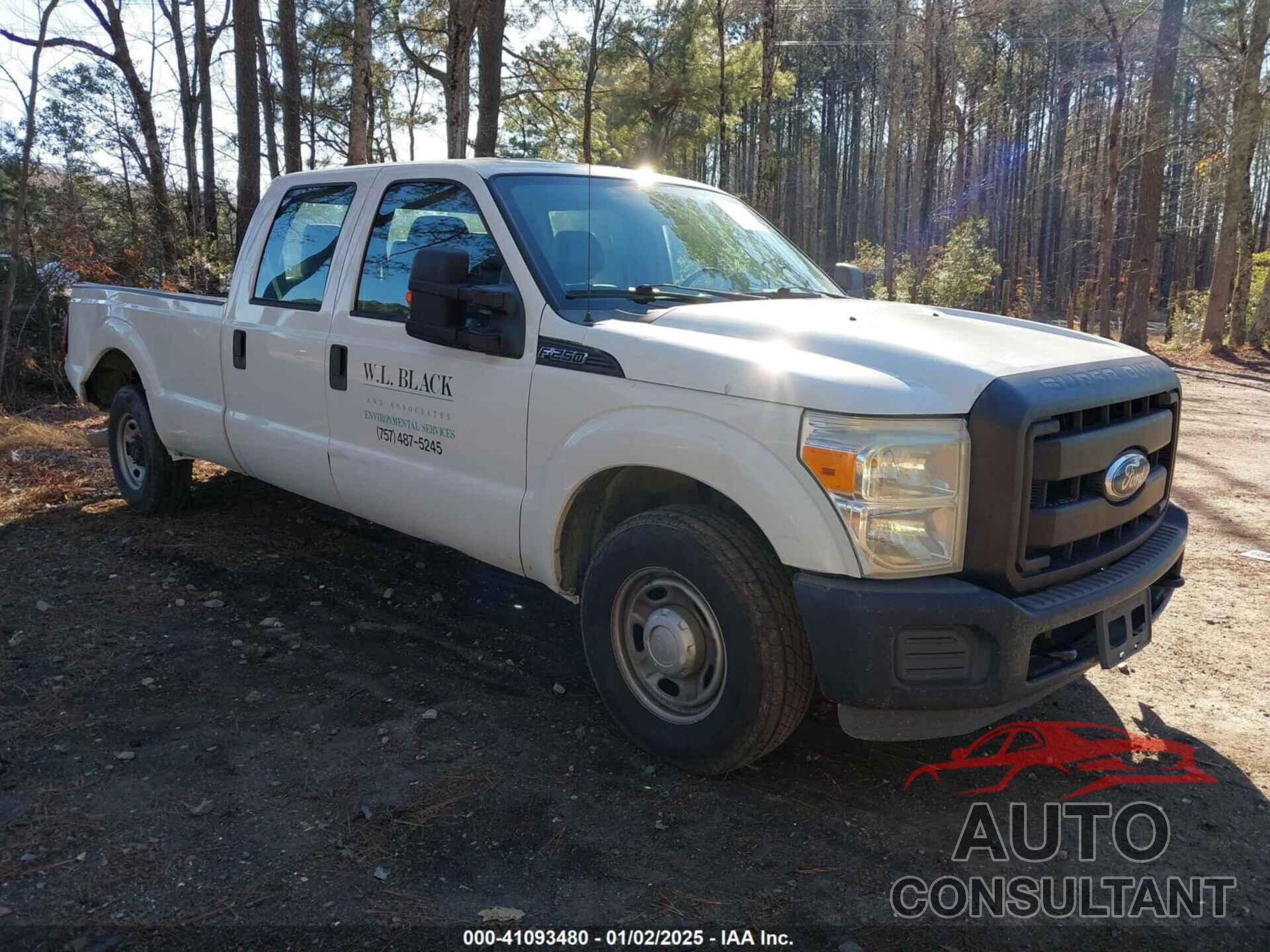 FORD F-250 2011 - 1FT7W2A68BEC39412