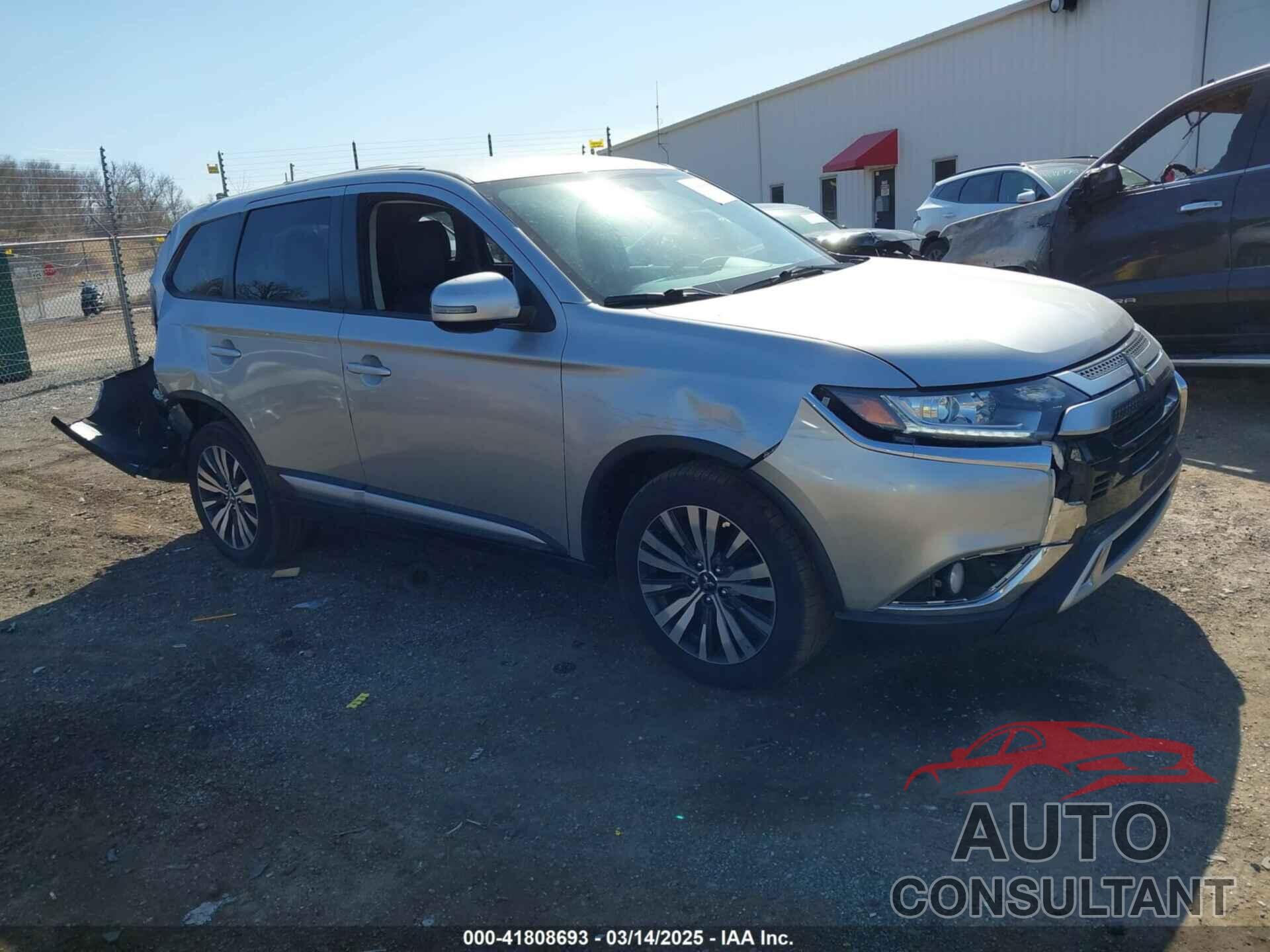 MITSUBISHI OUTLANDER 2019 - JA4AZ3A34KZ009989