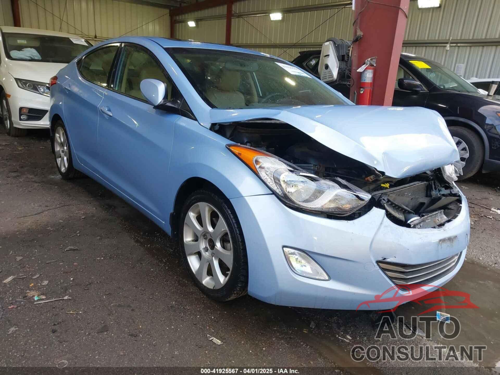 HYUNDAI ELANTRA 2013 - KMHDH4AE2DU735231