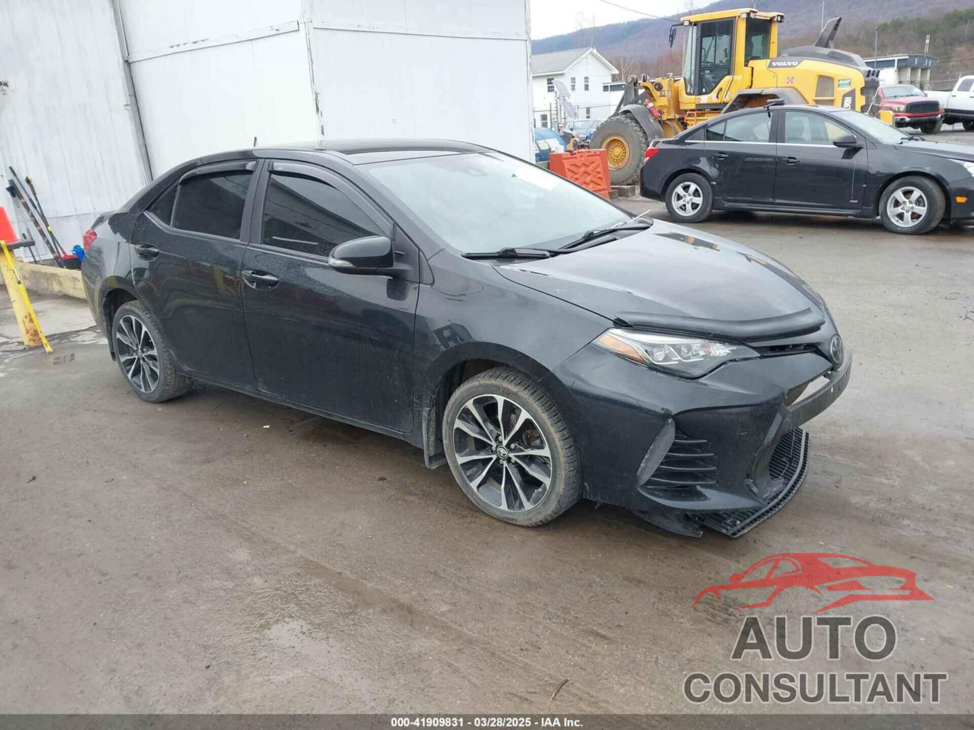 TOYOTA COROLLA 2018 - 2T1BURHE8JC053991
