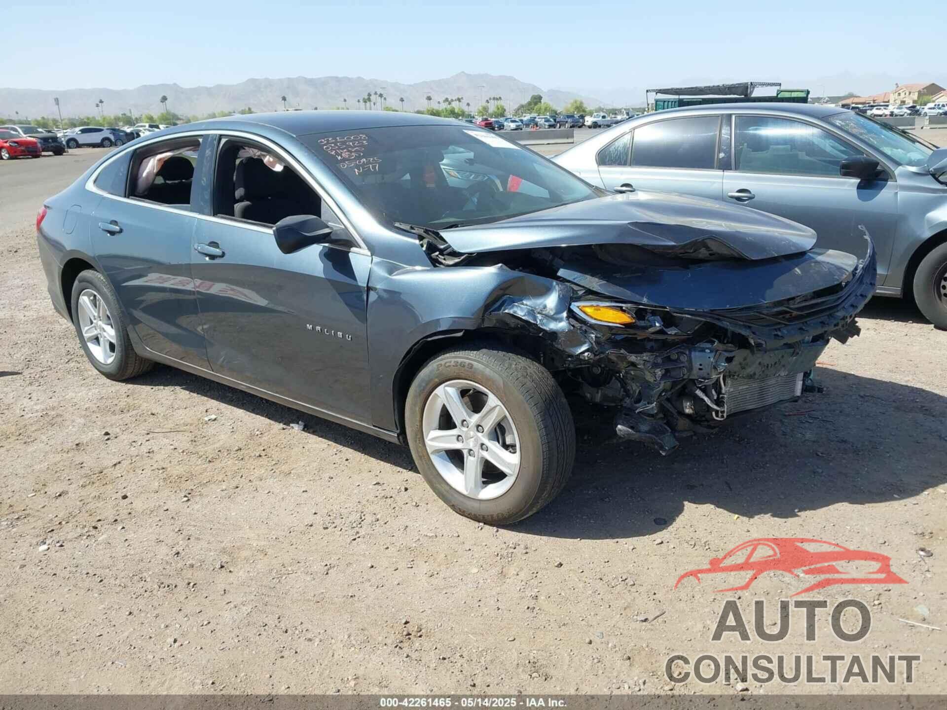 CHEVROLET MALIBU 2020 - 1G1ZB5ST1LF035923