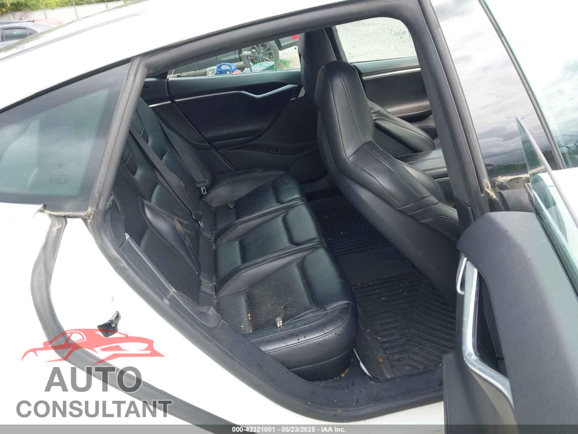 TESLA MODEL S 2015 - 5YJSA1H41FF082379