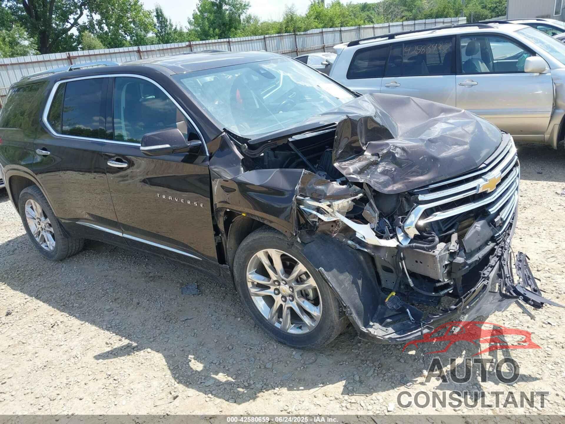 CHEVROLET TRAVERSE 2018 - 1GNEVKKW9JJ136344