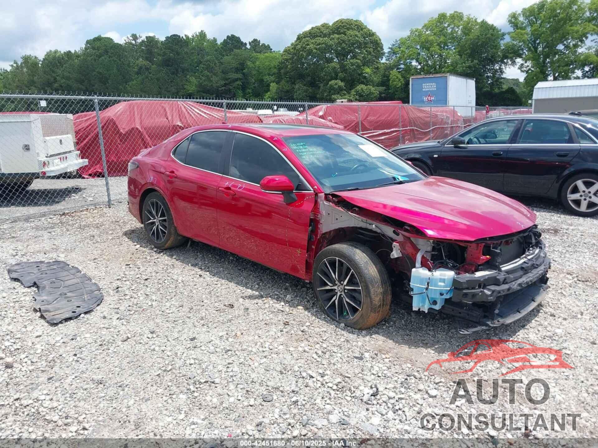 TOYOTA CAMRY 2021 - 4T1G11AK3MU461060