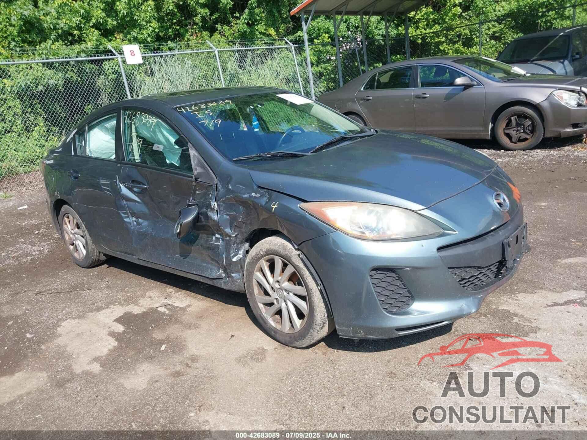 MAZDA MAZDA3 2012 - JM1BL1W87C1651420