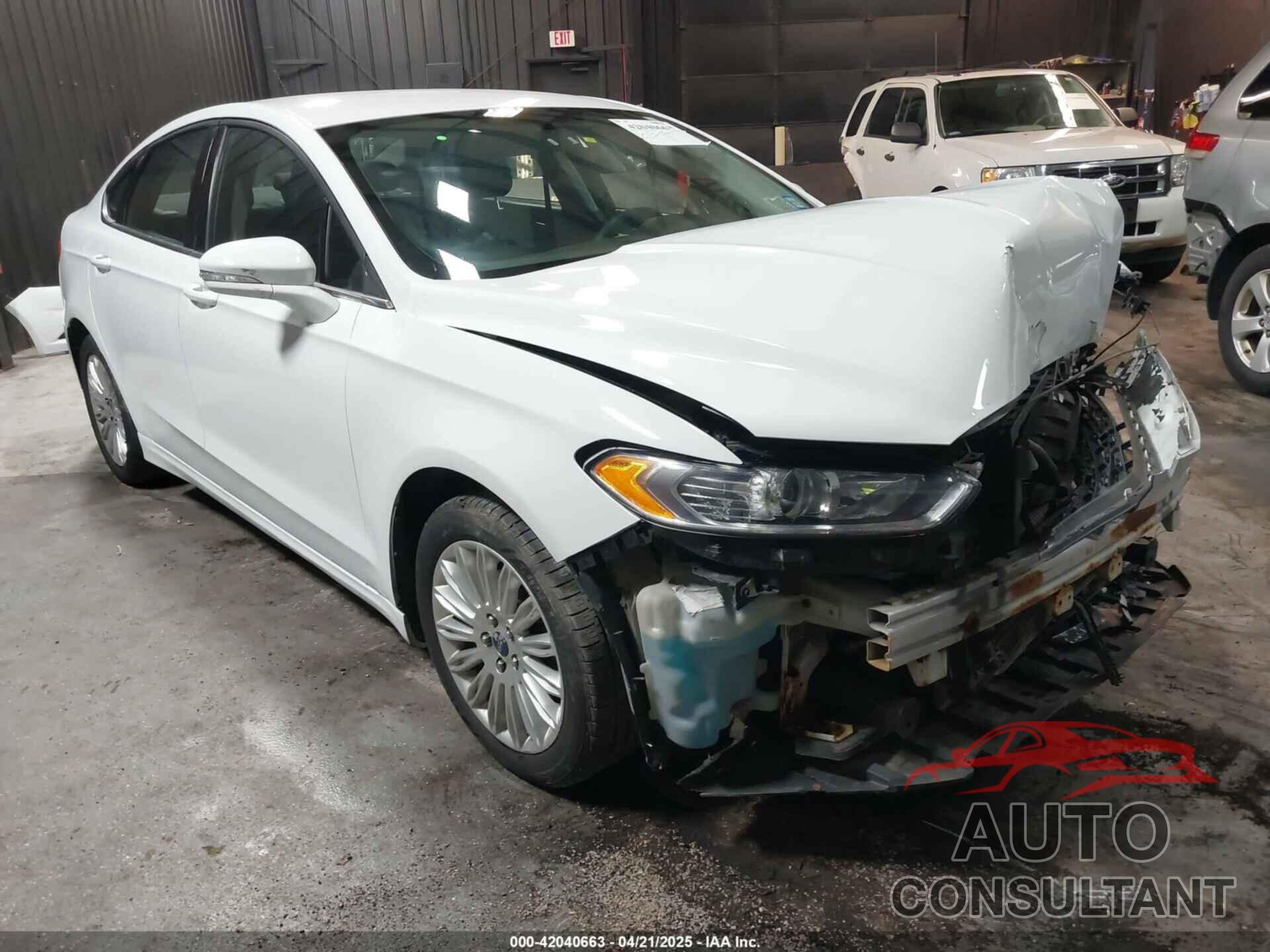 FORD FUSION HYBRID 2013 - 3FA6P0LUXDR328767