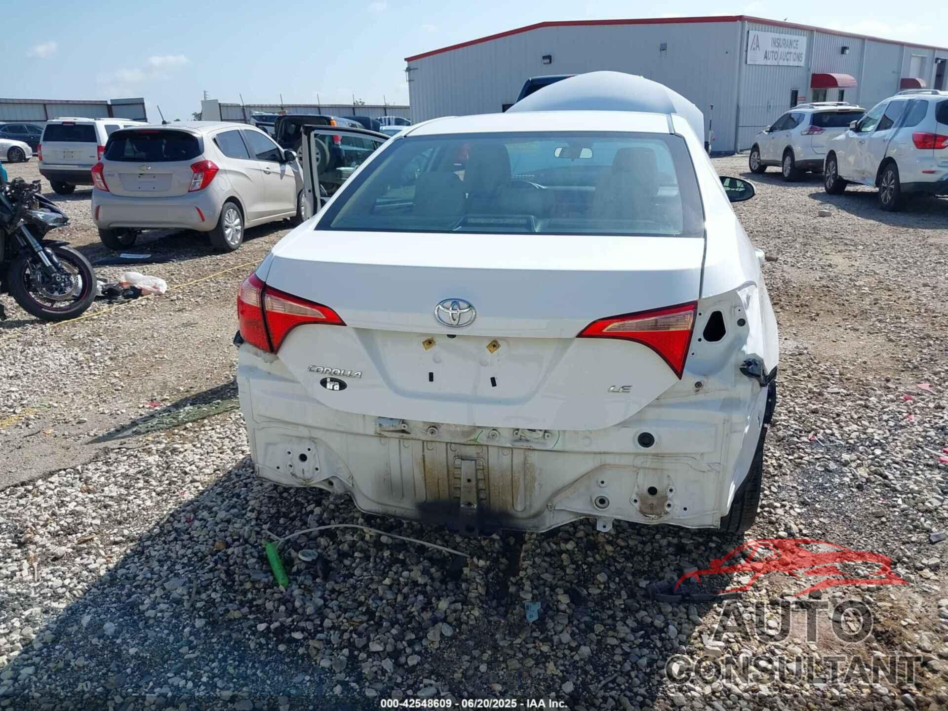 TOYOTA COROLLA 2017 - 2T1BURHEXHC946867