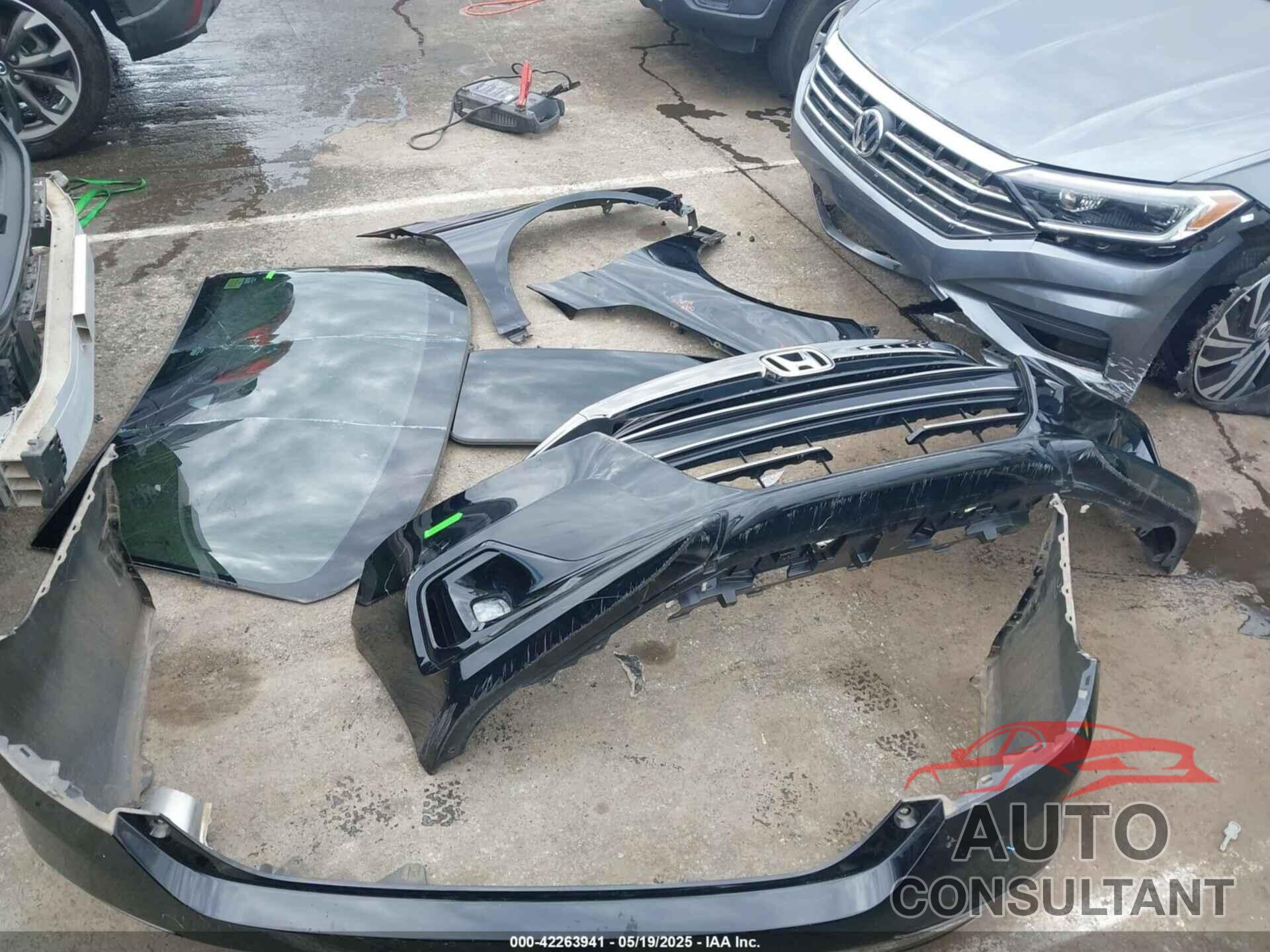 HONDA ACCORD 2021 - 1HGCV2F37MA023305
