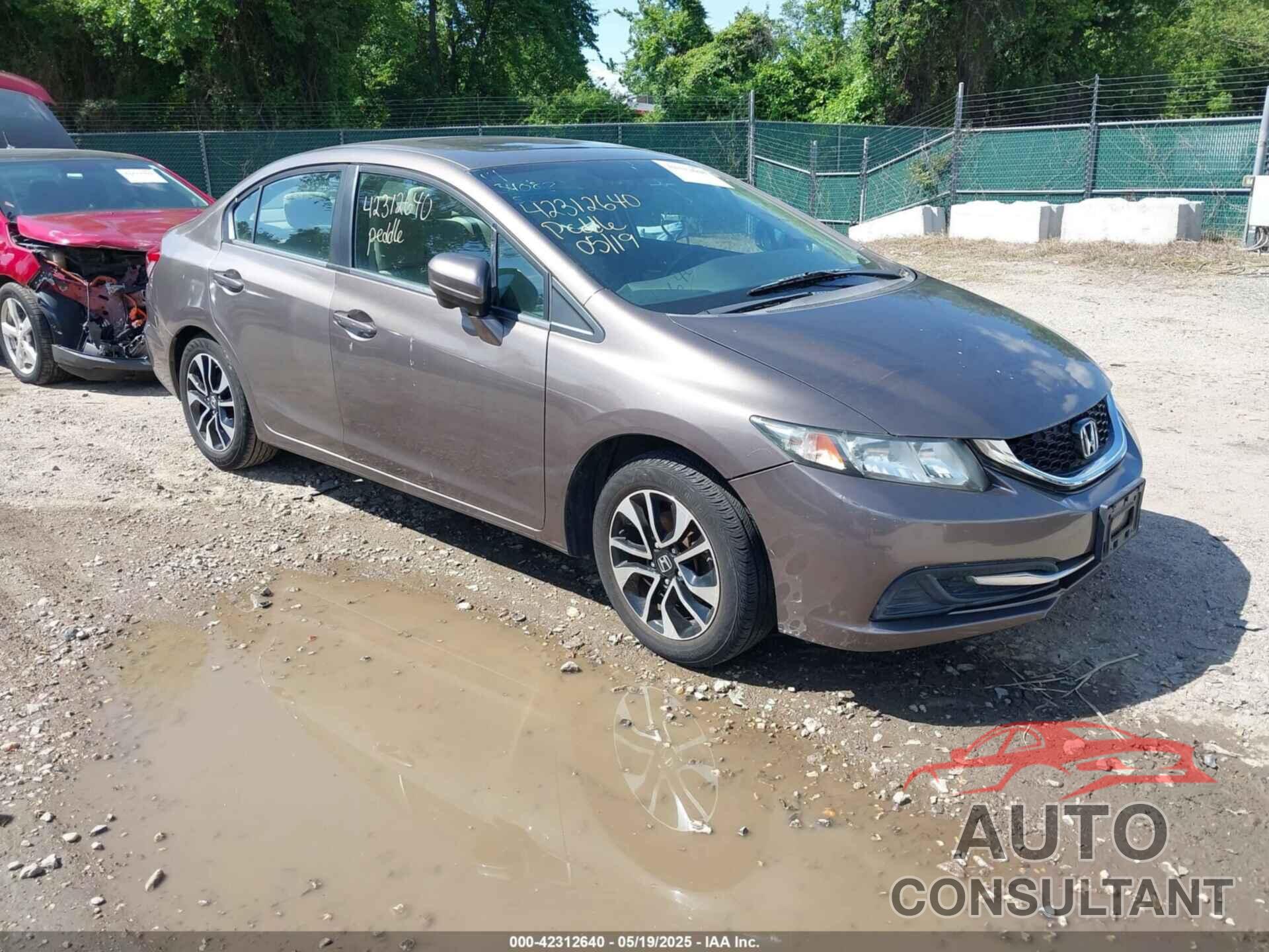 HONDA CIVIC 2014 - 2HGFB2F83EH549337