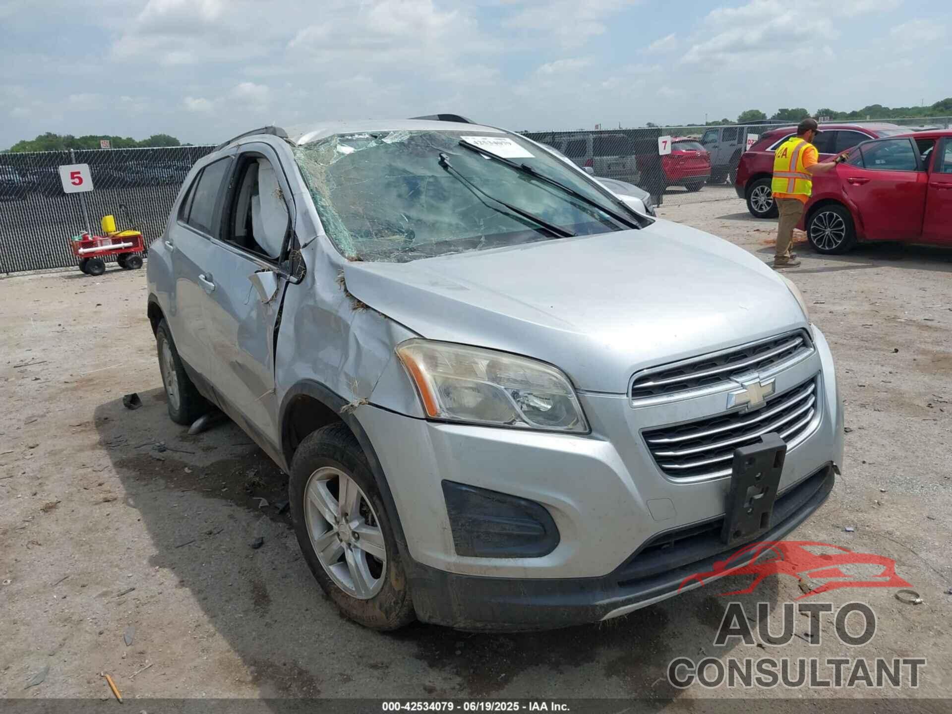 CHEVROLET TRAX 2016 - KL7CJLSB2GB571530