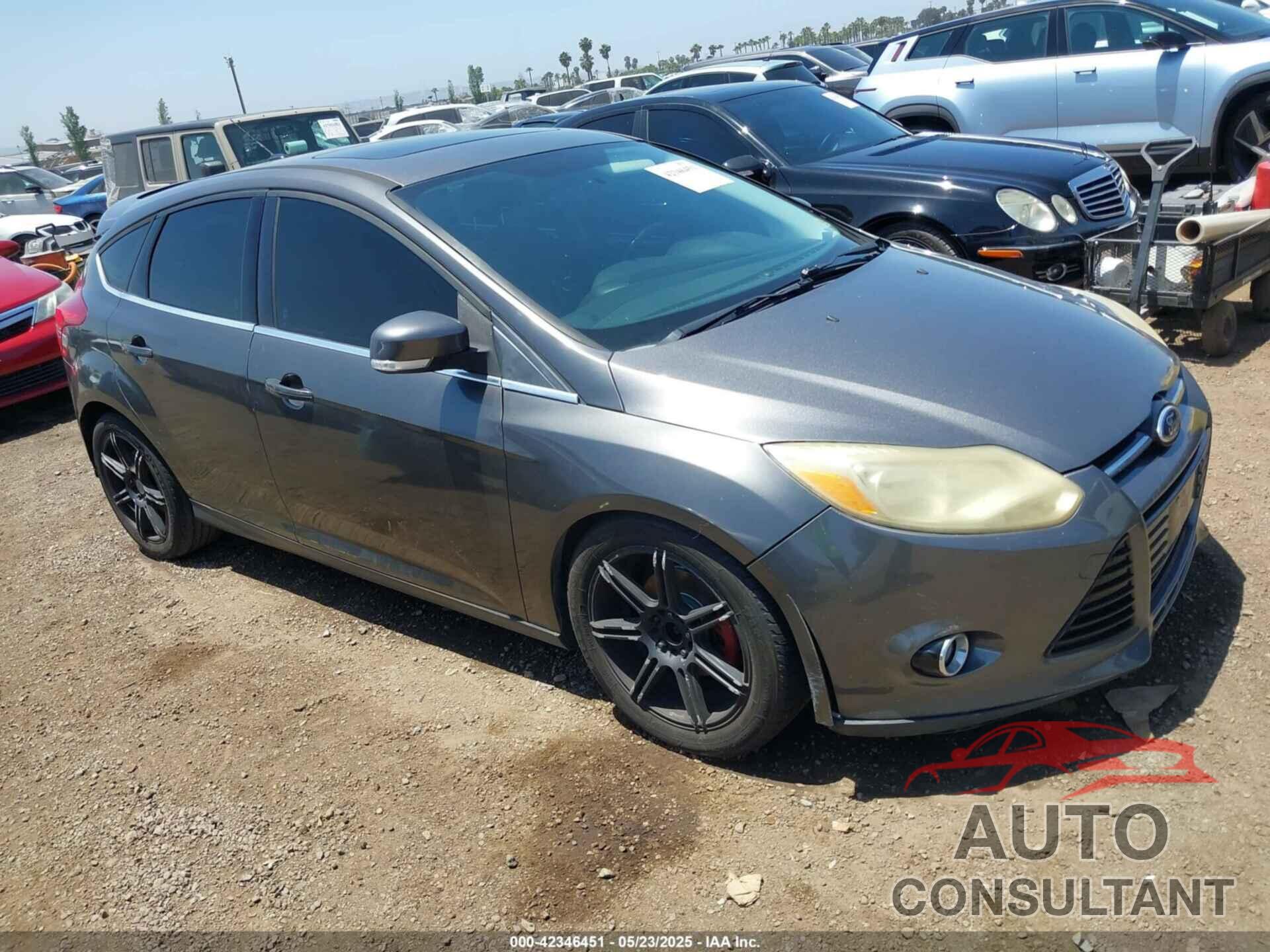 FORD FOCUS 2014 - 1FADP3N28EL355471