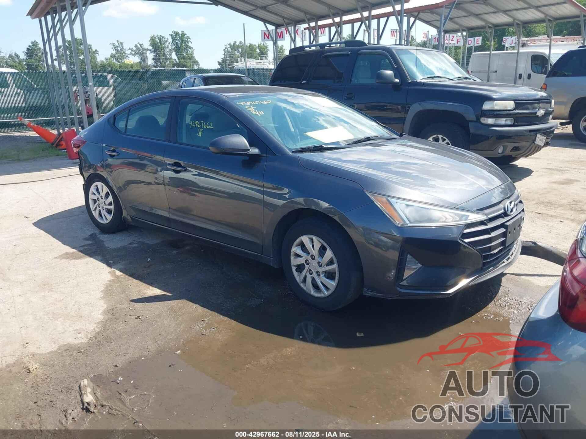 HYUNDAI ELANTRA 2020 - 5NPD74LF5LH585685
