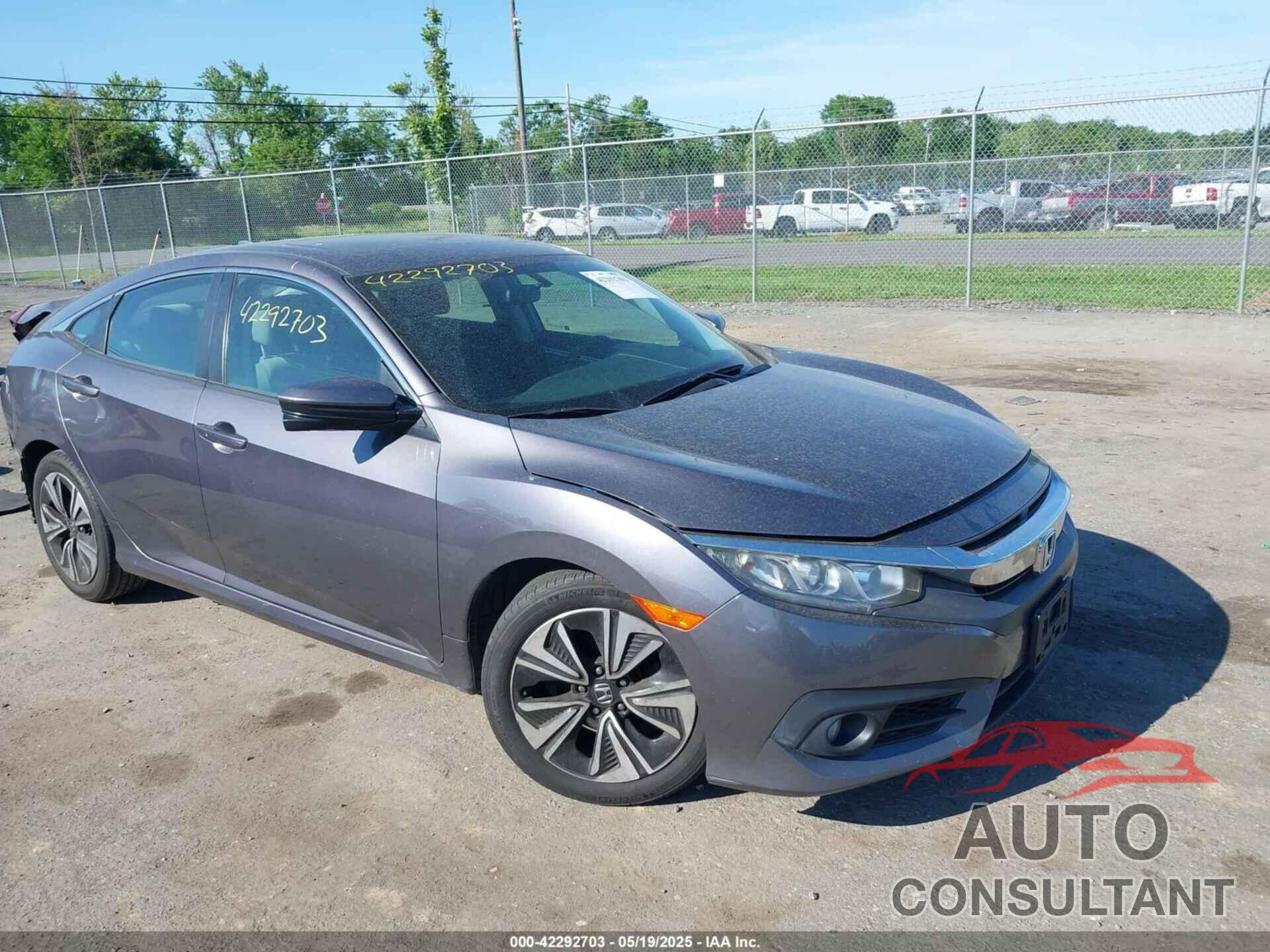 HONDA CIVIC 2017 - 19XFC1F38HE006298