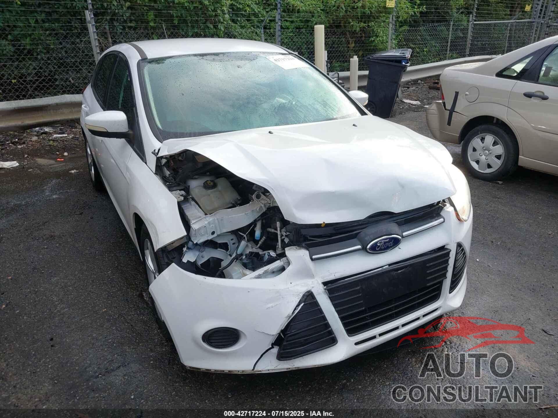 FORD FOCUS 2014 - 1FADP3K27EL165567