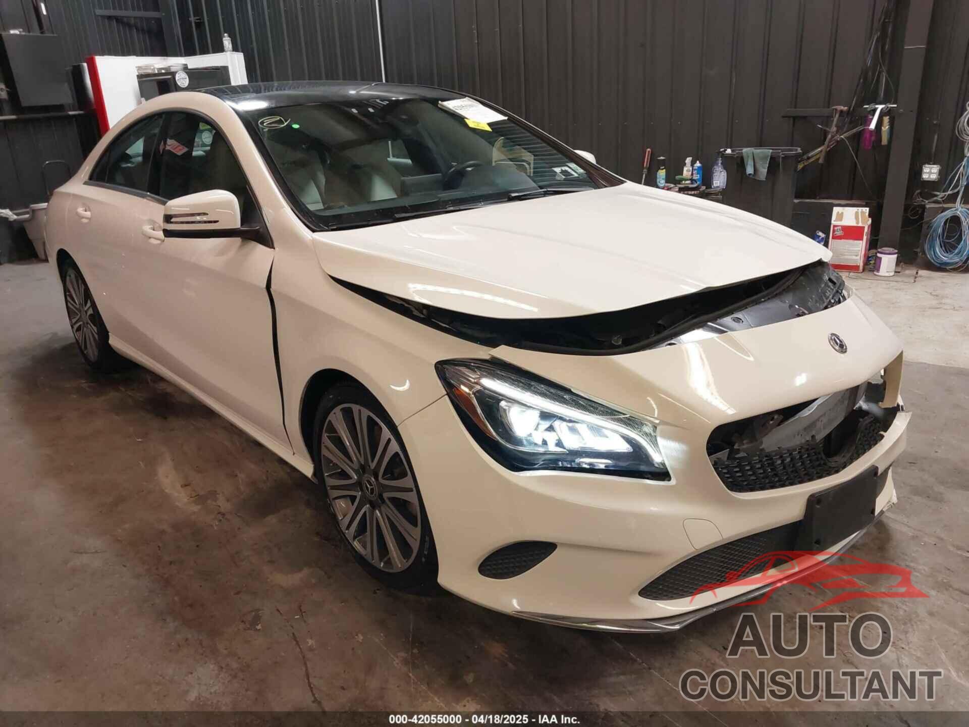 MERCEDES-BENZ CLA 250 2018 - WDDSJ4GB0JN523159