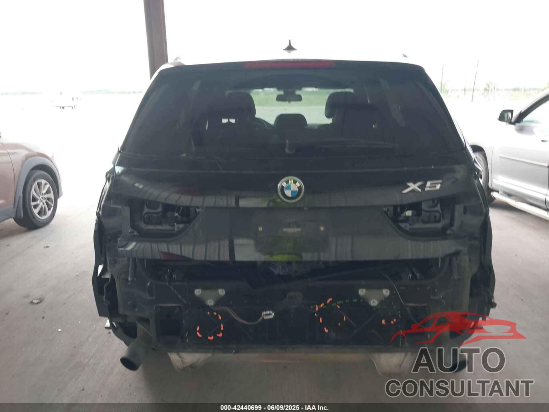 BMW X5 2015 - 5UXKR0C55F0P17877