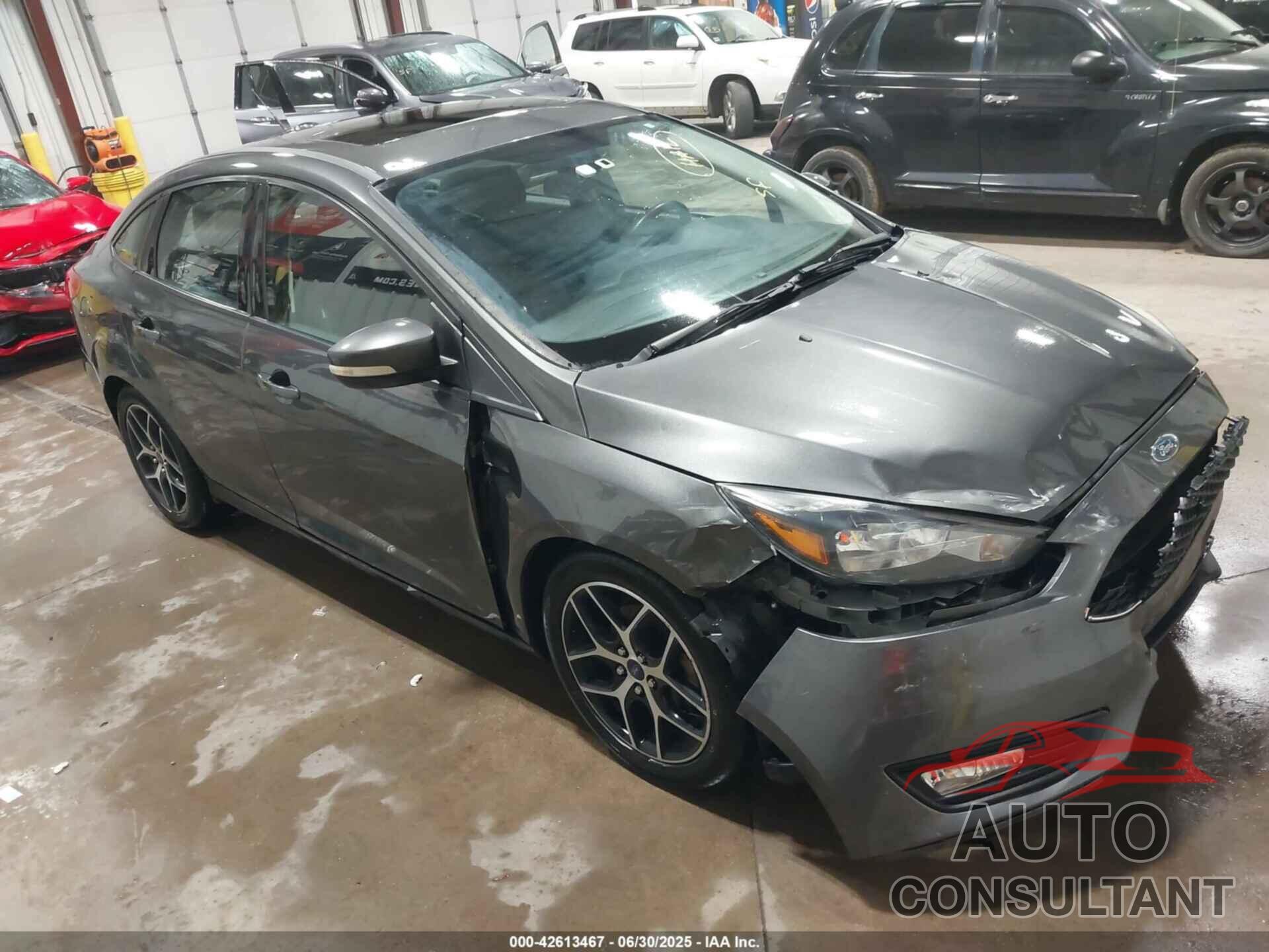 FORD FOCUS 2018 - 1FADP3H24JL205041