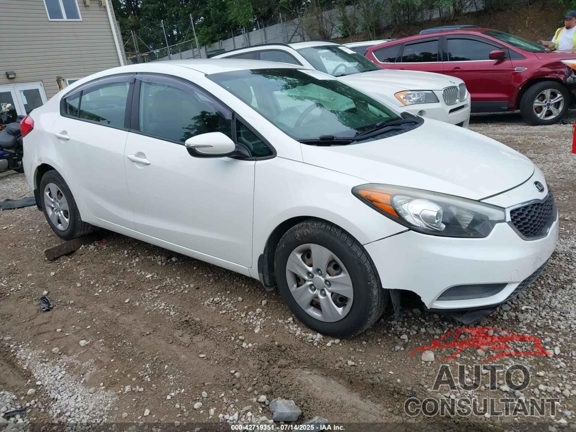 KIA FORTE 2015 - KNAFX4A68F5427497