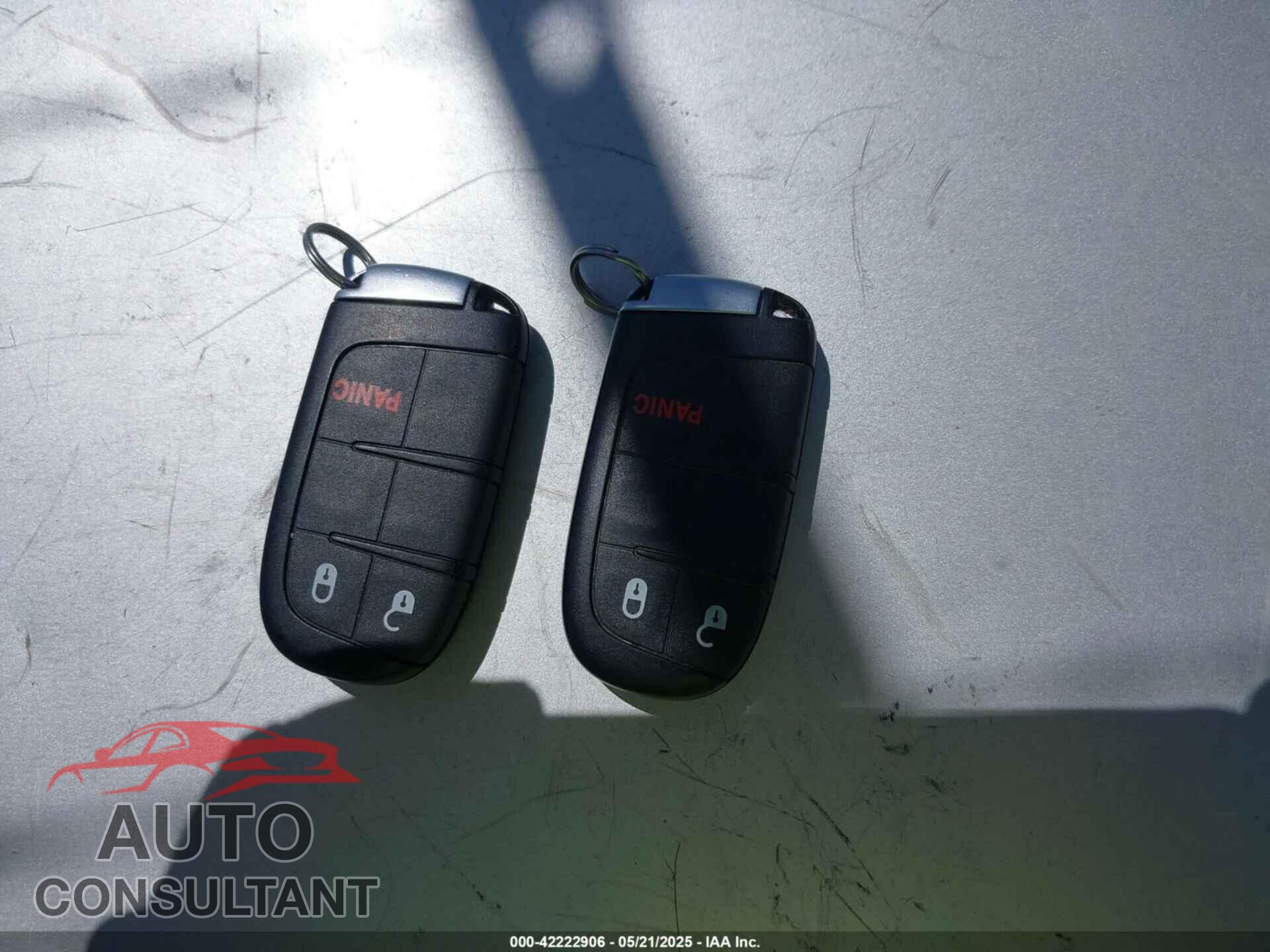 DODGE DURANGO 2021 - 1C4RDJDG9MC575517