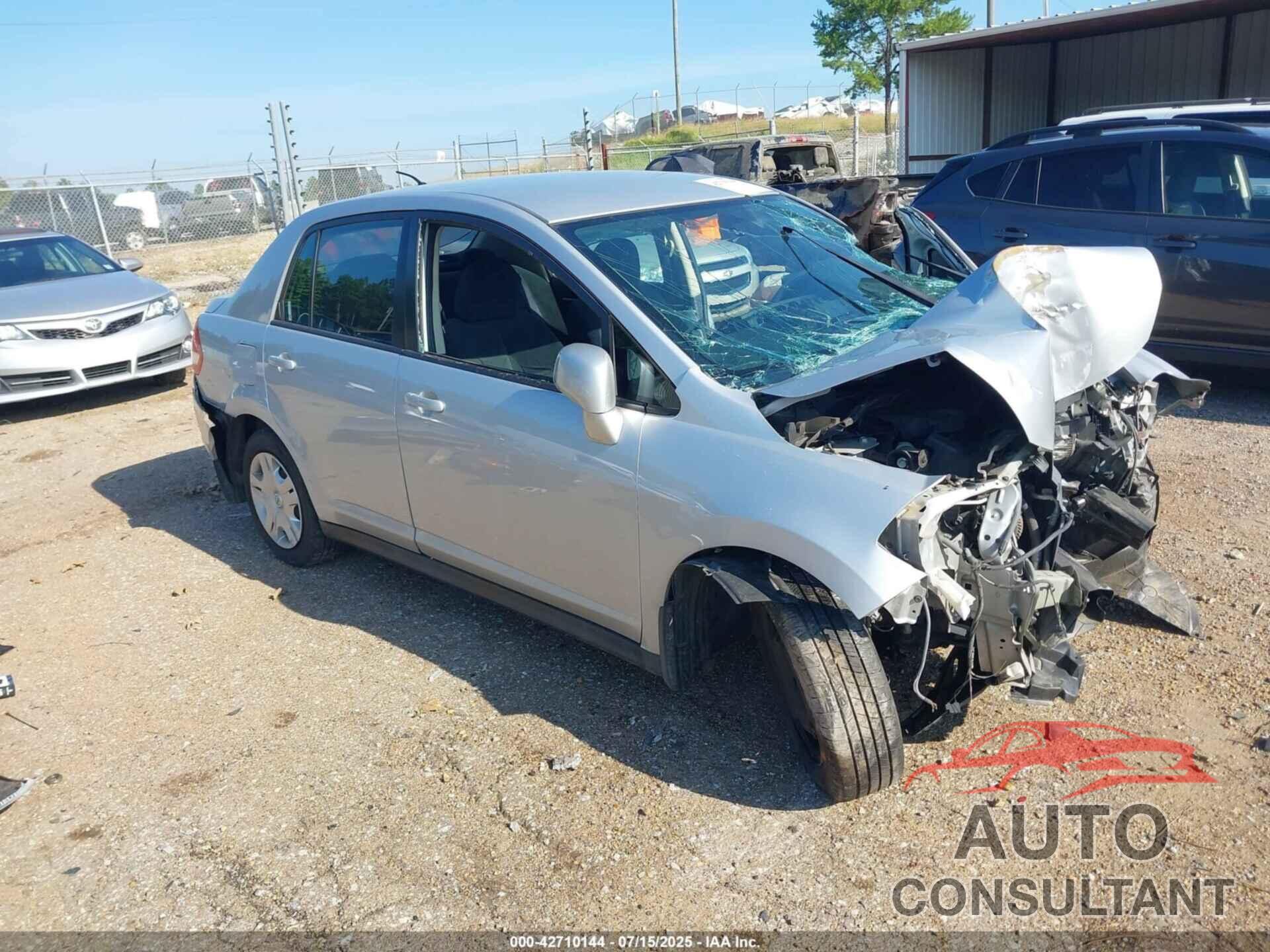 NISSAN VERSA 2010 - 3N1BC1AP7AL395416