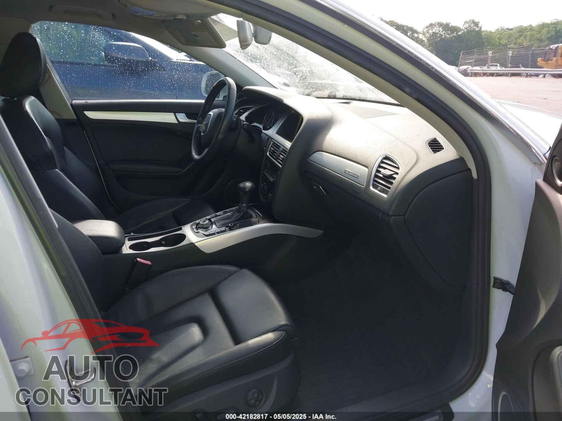 AUDI A4 2012 - WAUKFAFL3CA082929