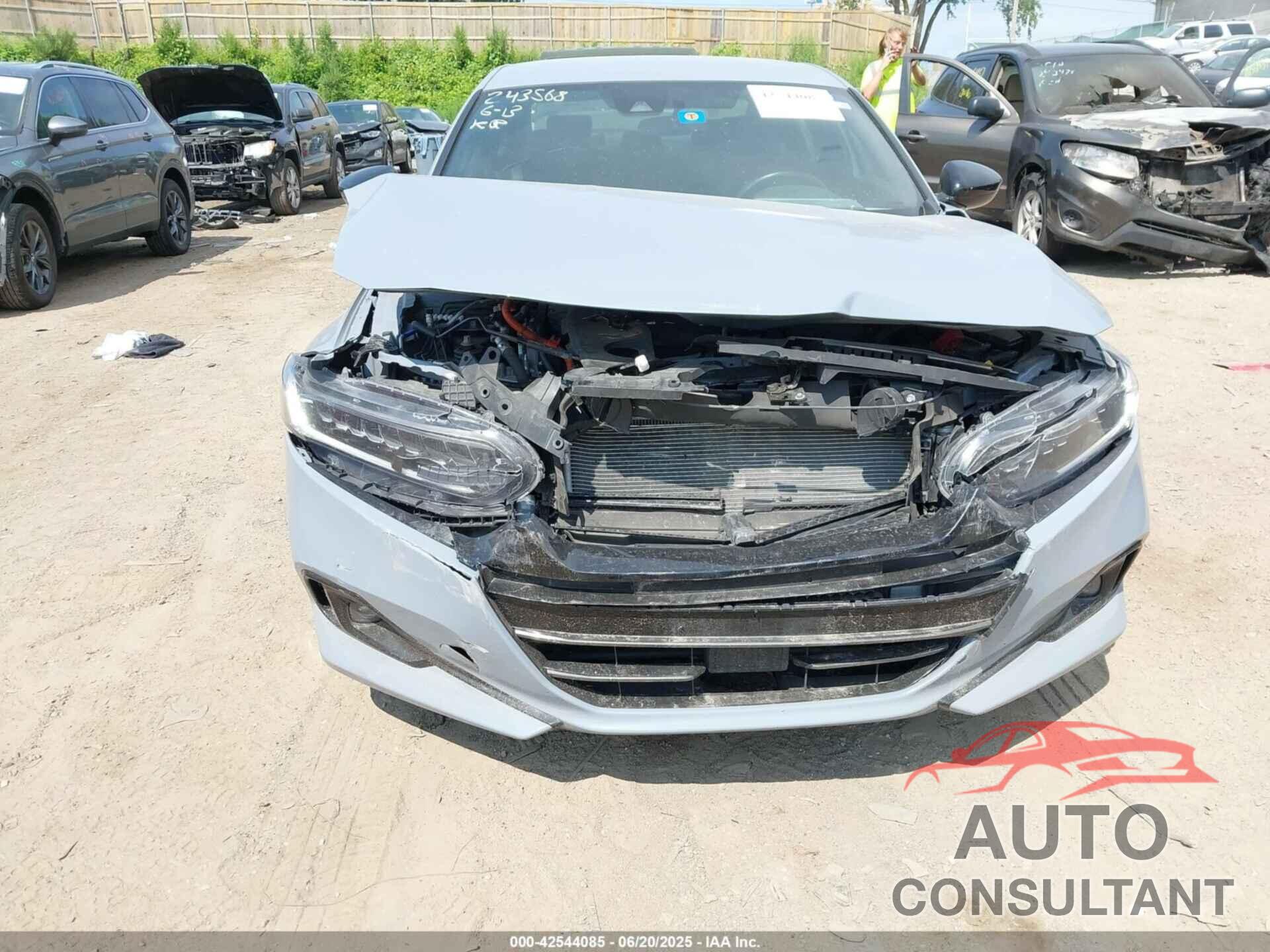 HONDA ACCORD 2022 - 1HGCV3F29NA043599