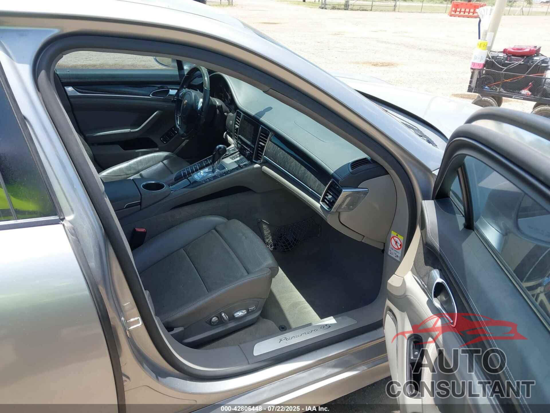 PORSCHE PANAMERA 2010 - WP0AB2A70AL062004