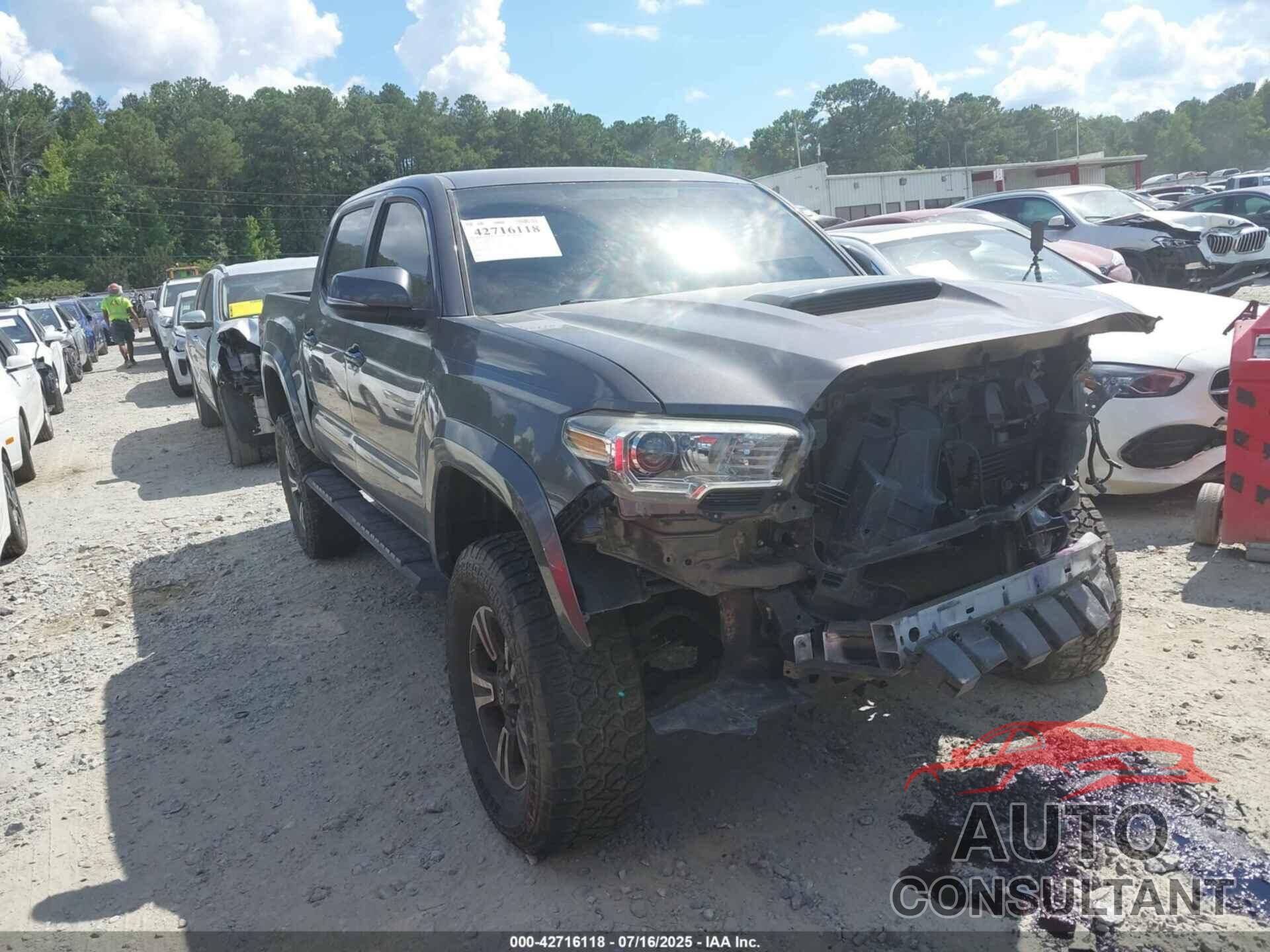 TOYOTA TACOMA 2017 - 5TFCZ5AN6HX082555
