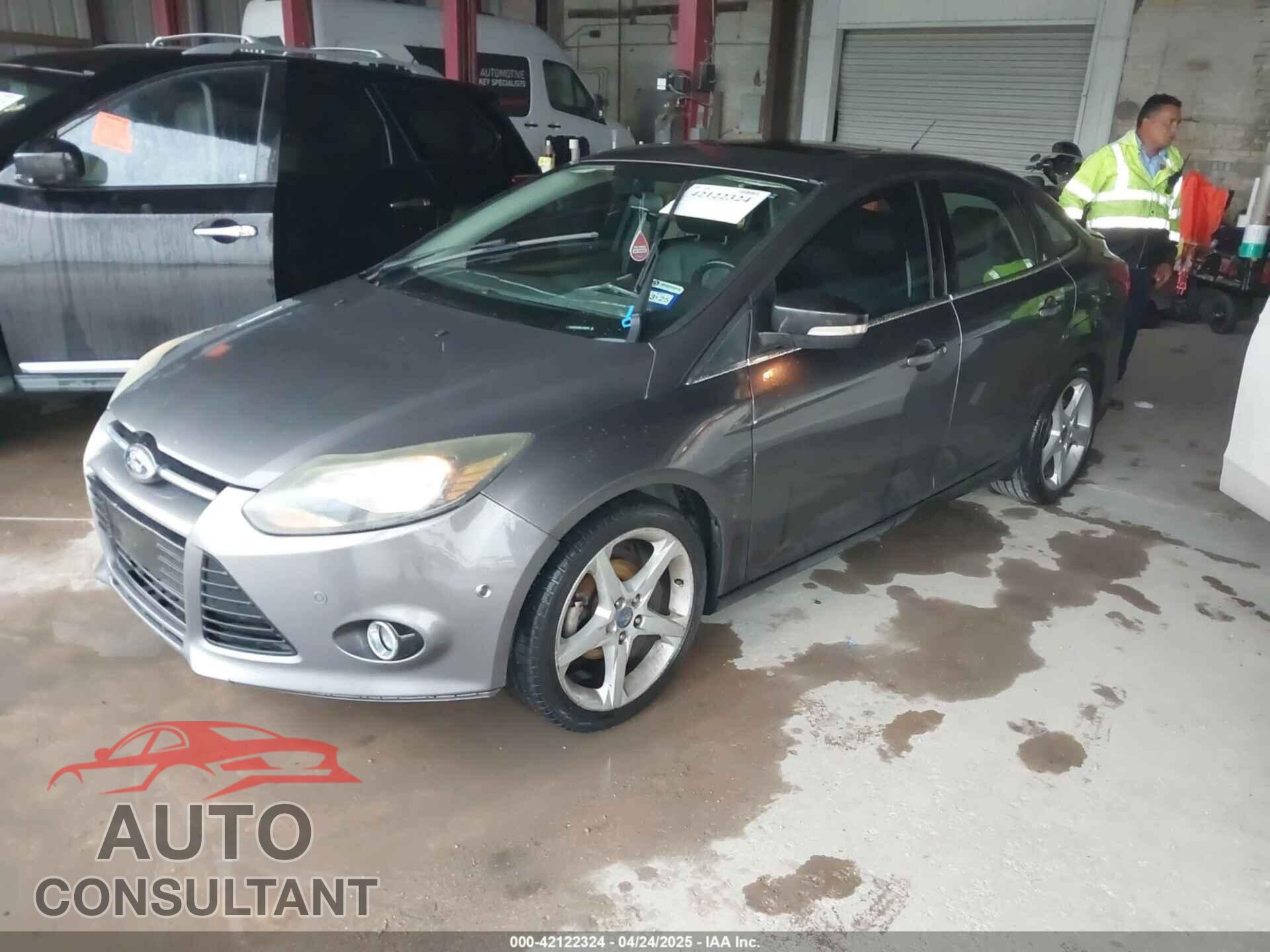 FORD FOCUS 2013 - 1FADP3J20DL189239