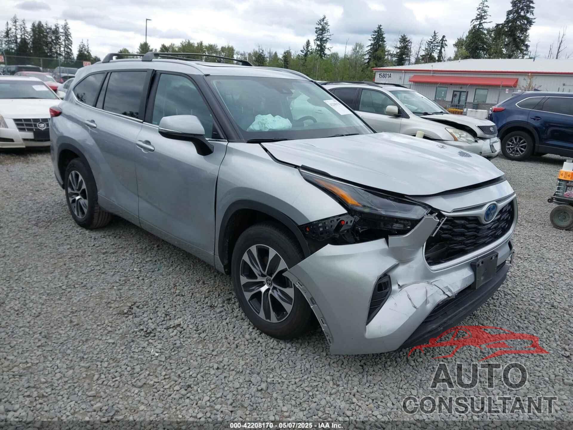 TOYOTA HIGHLANDER 2023 - 5TDKARAH5PS519843