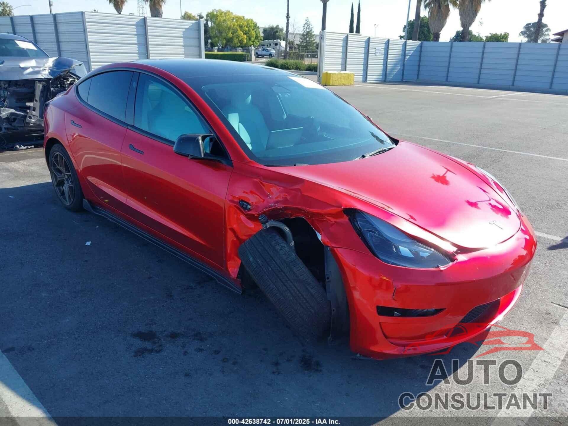 TESLA MODEL 3 2023 - 5YJ3E1EB1PF455255