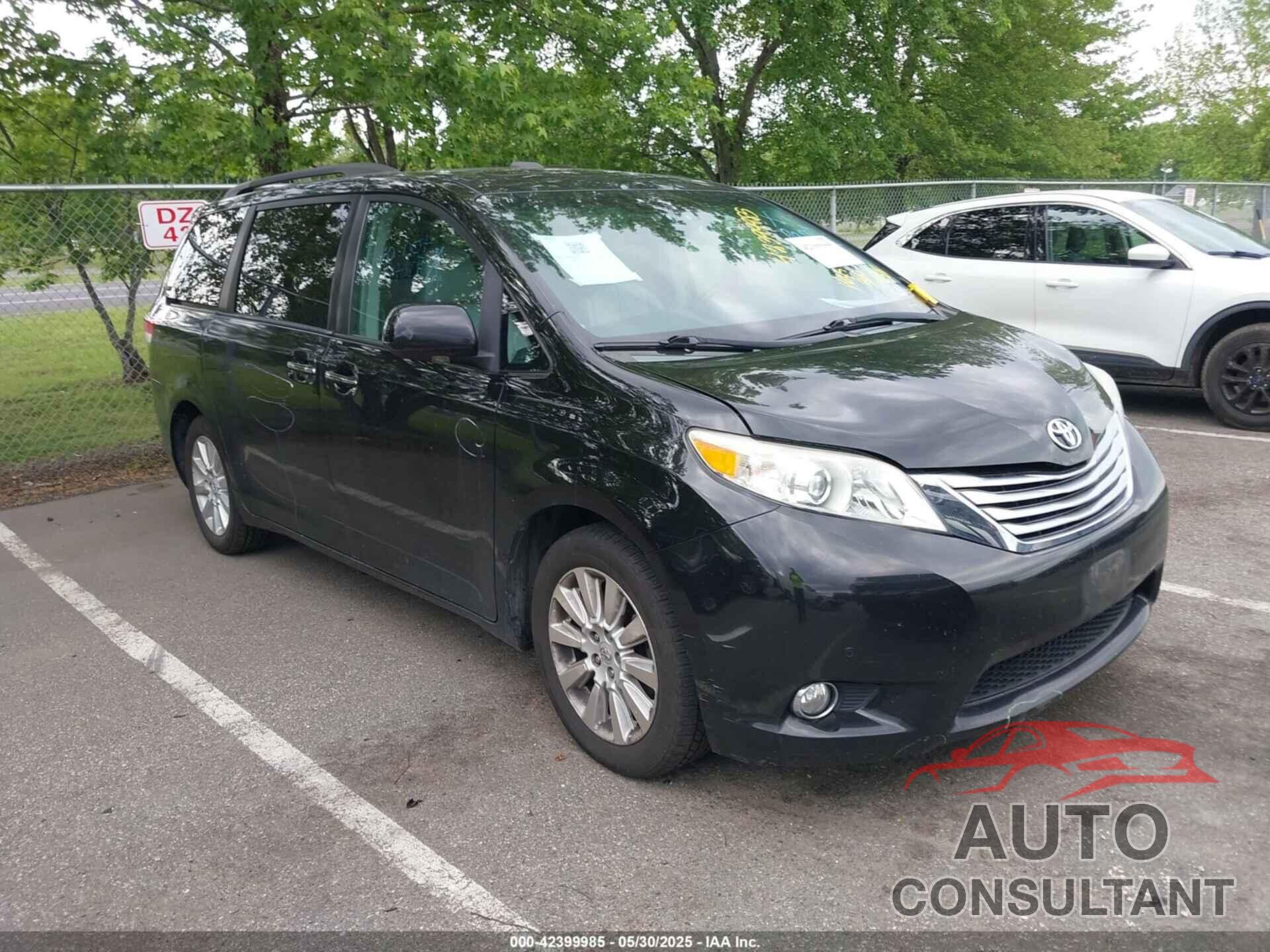 TOYOTA SIENNA 2011 - 5TDDK3DC2BS002852