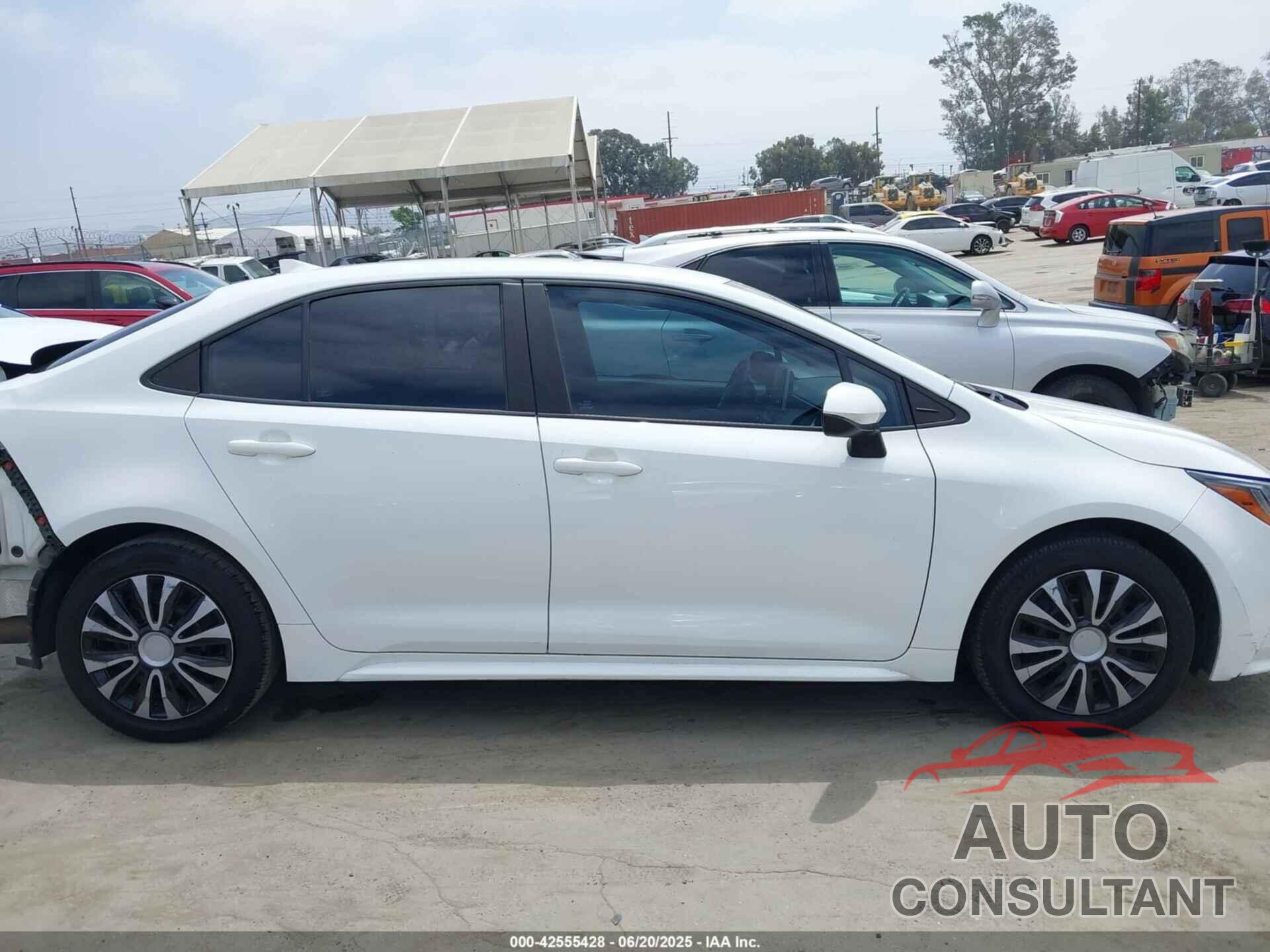 TOYOTA COROLLA 2021 - 5YFEPMAE9MP234264