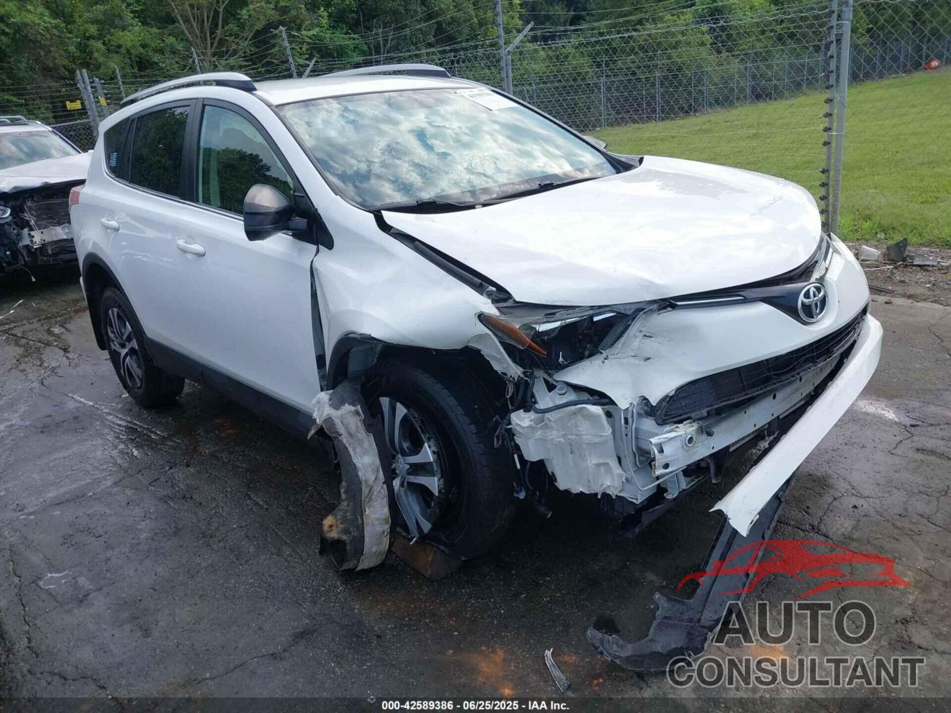 TOYOTA RAV4 2016 - JTMBFREV3GJ100811