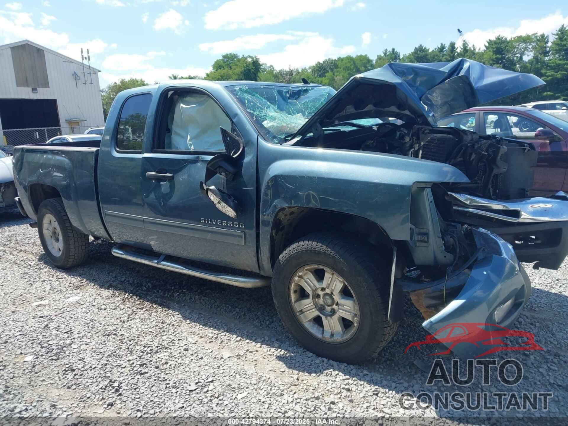 CHEVROLET SILVERADO 1500 2011 - 1GCRKSE35BZ399390