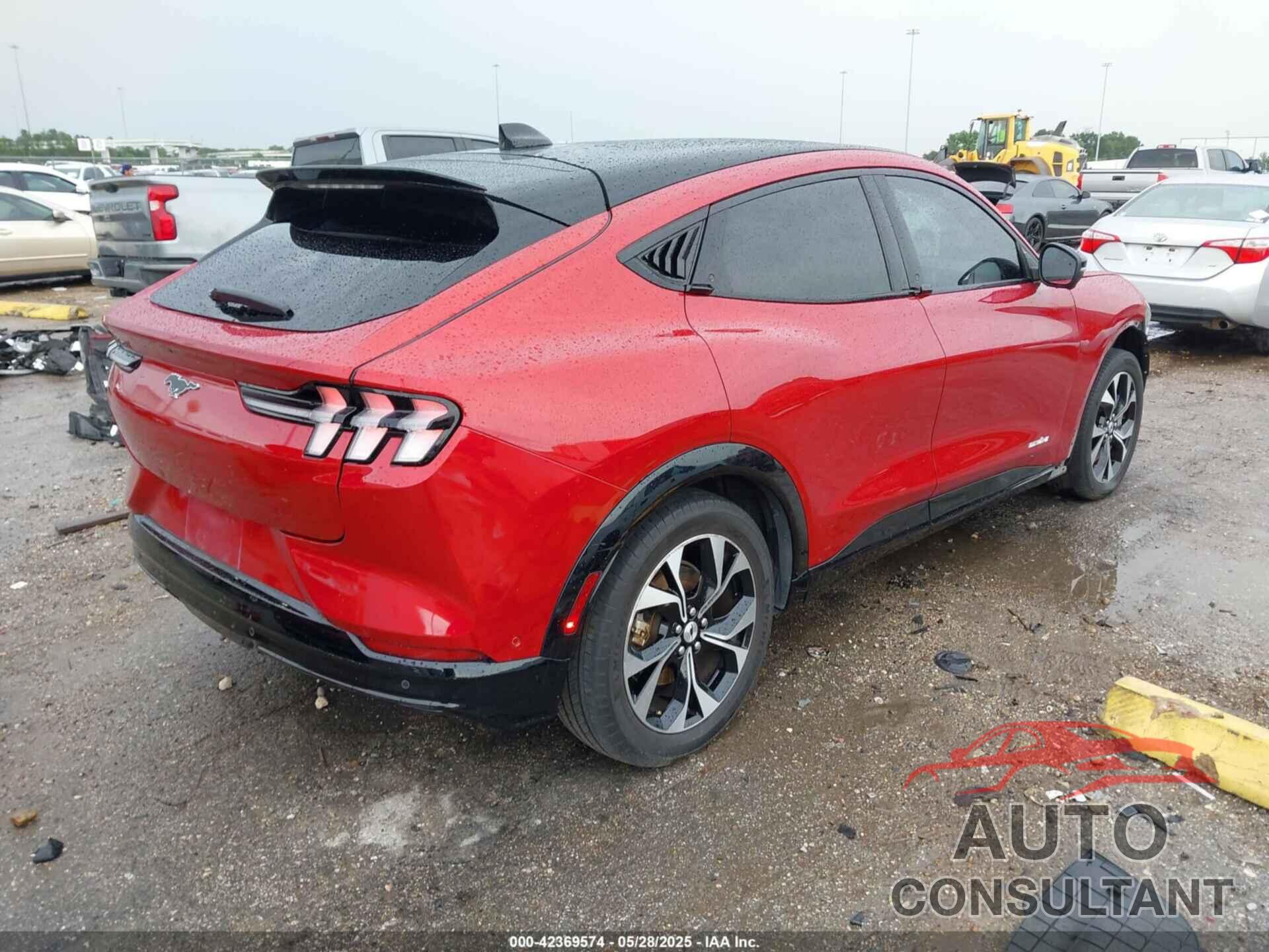 FORD MUSTANG MACH-E 2022 - 3FMTK3RM1NMA57631