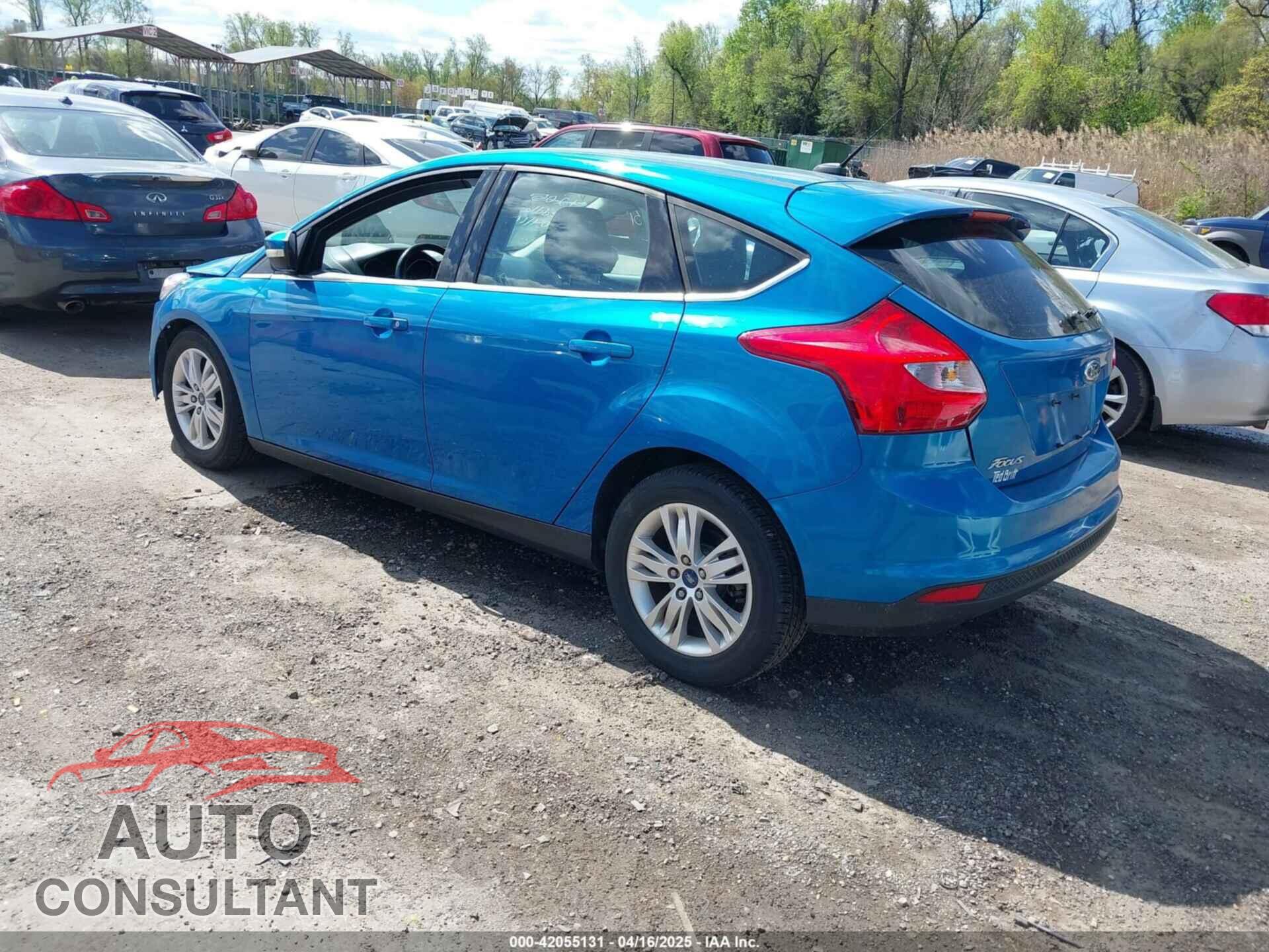 FORD FOCUS 2012 - 1FAHP3M2XCL433751