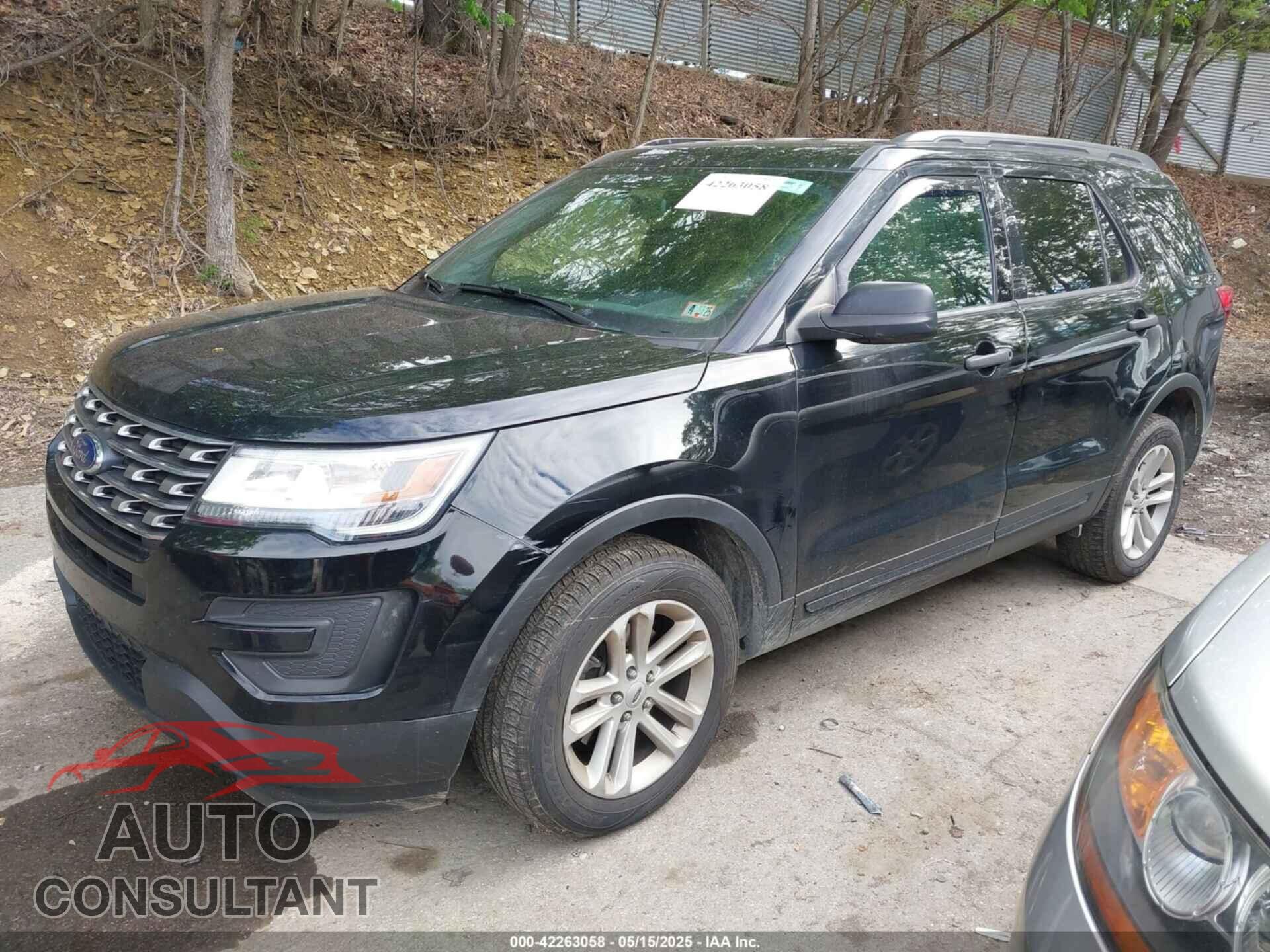 FORD EXPLORER 2017 - 1FM5K8B82HGD79972