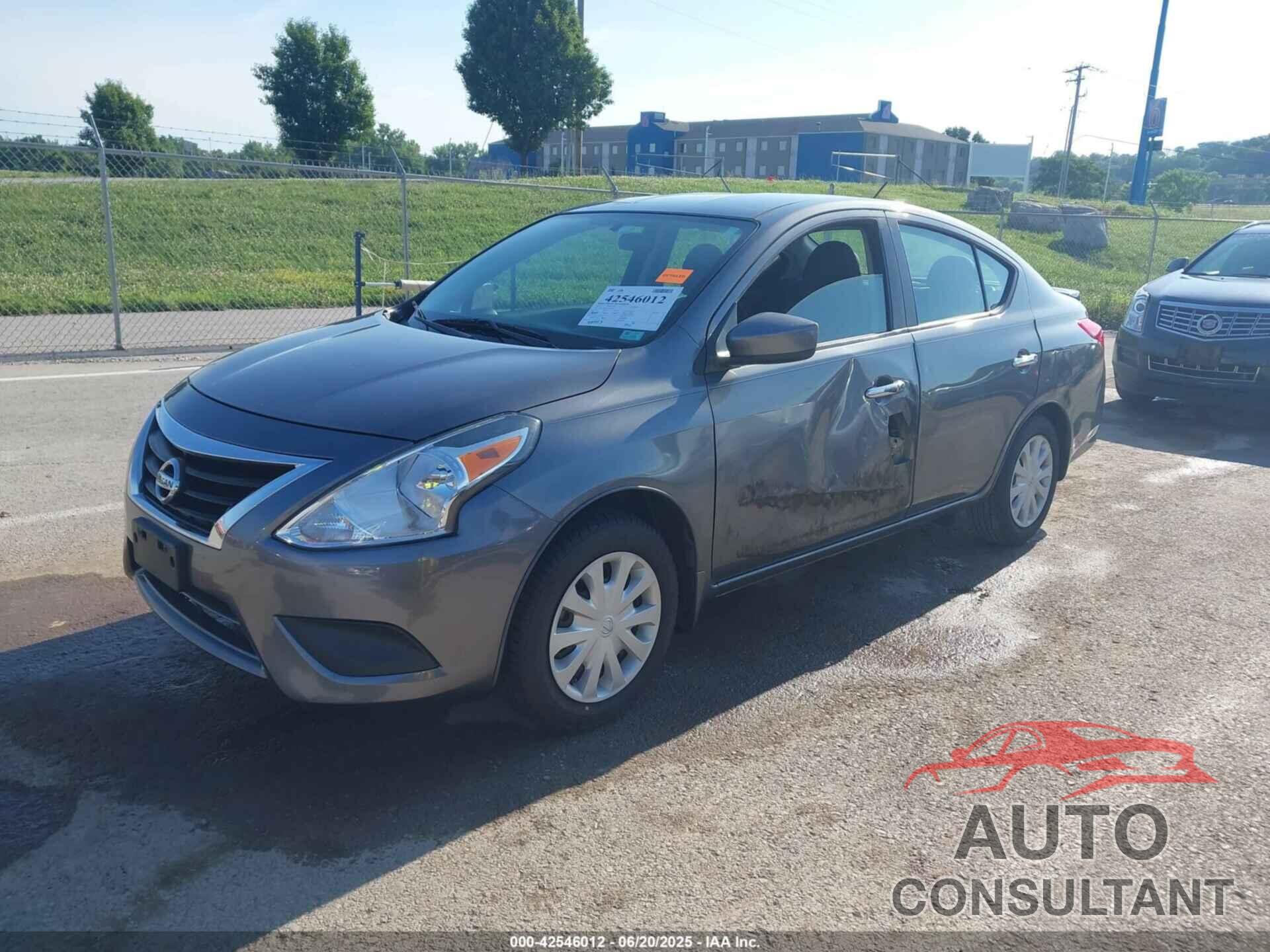 NISSAN VERSA 2017 - 3N1CN7APXHL903325
