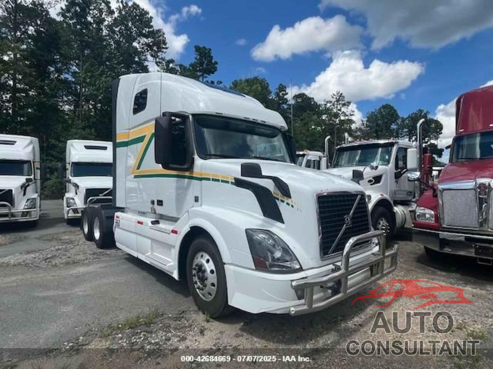 VOLVO VNL 2017 - 4V4NC9EH3HN990872