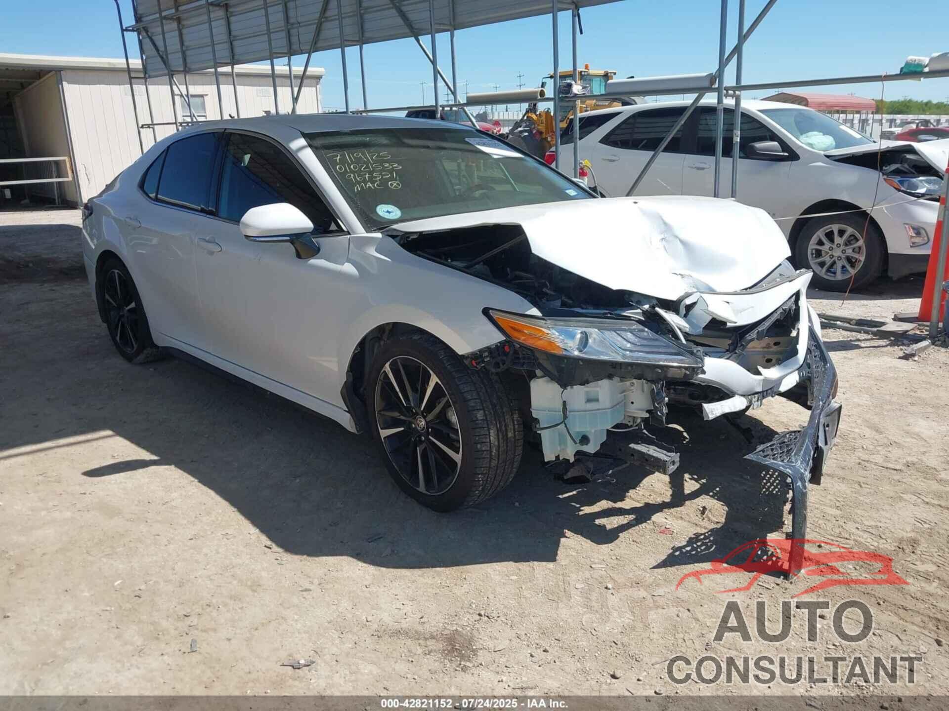 TOYOTA CAMRY 2020 - 4T1K61AK9LU967521