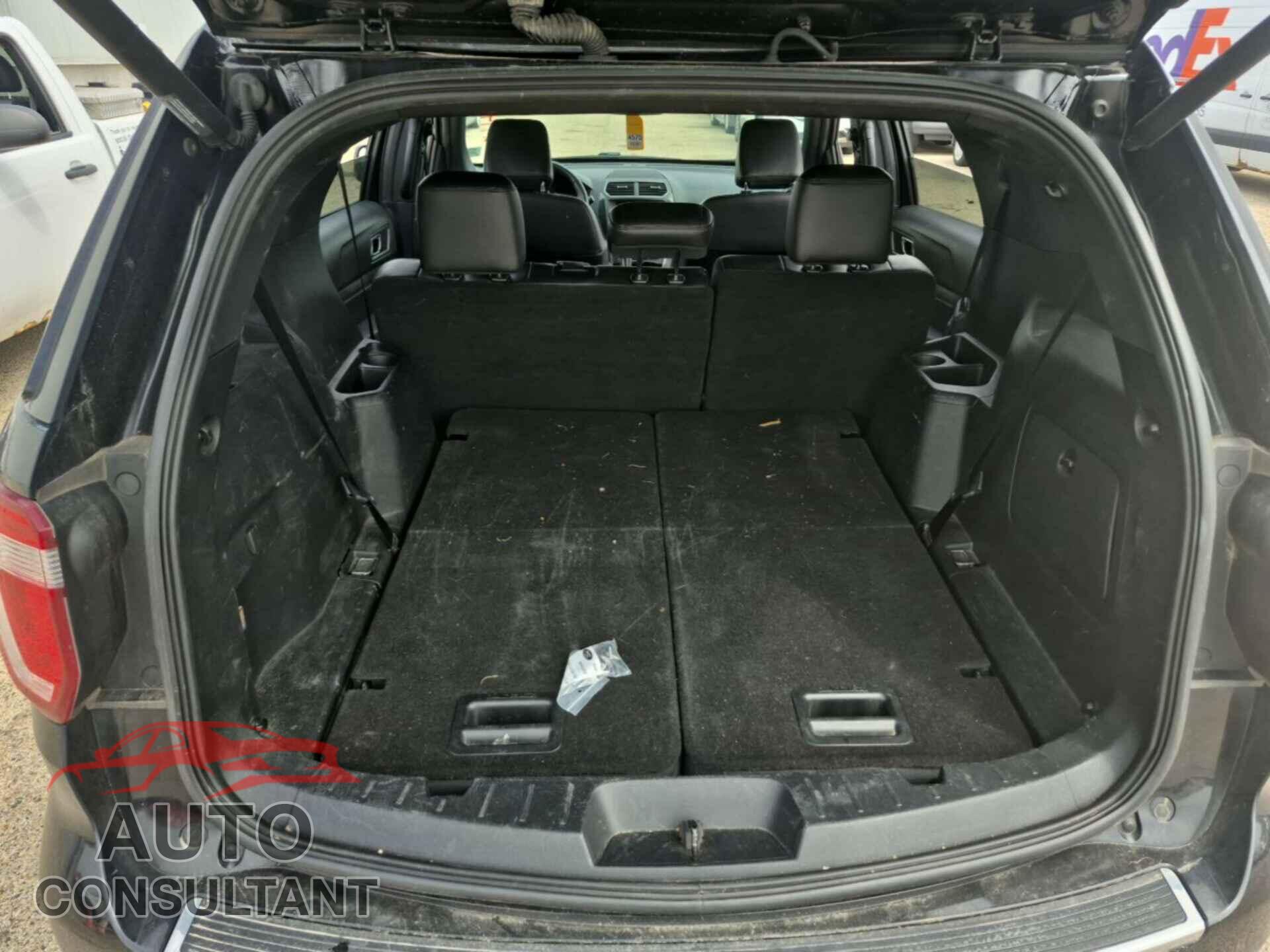 FORD EXPLORER 2018 - 1FM5K8D80JGB48121