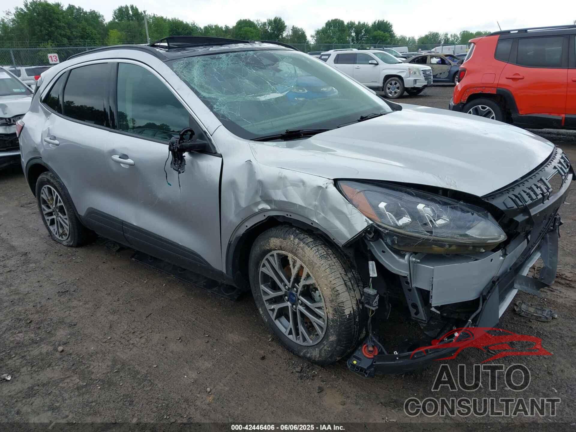 FORD ESCAPE 2020 - 1FMCU0H61LUA94358