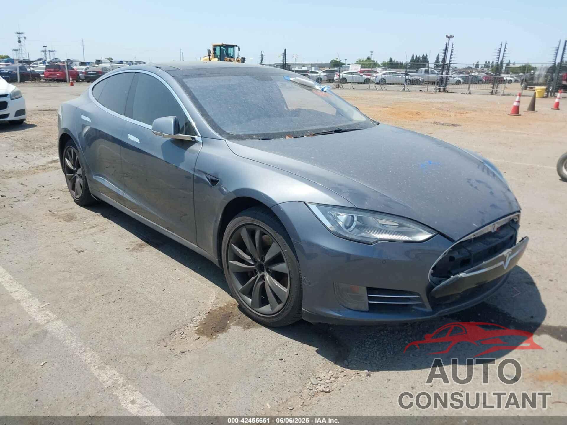 TESLA MODEL S 2013 - 5YJSA1CN7DFP27226