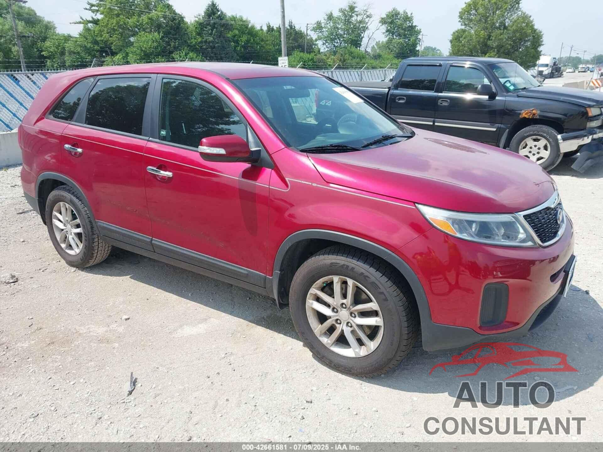 KIA SORENTO 2014 - 5XYKT3A66EG448412