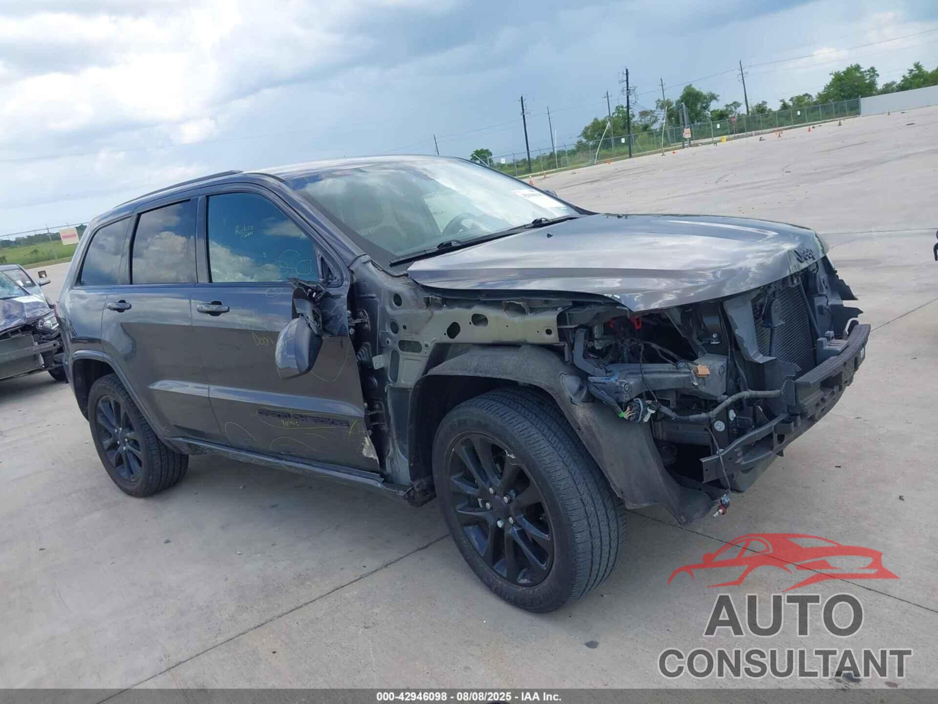JEEP GRAND CHEROKEE 2020 - 1C4RJEAG7LC392040