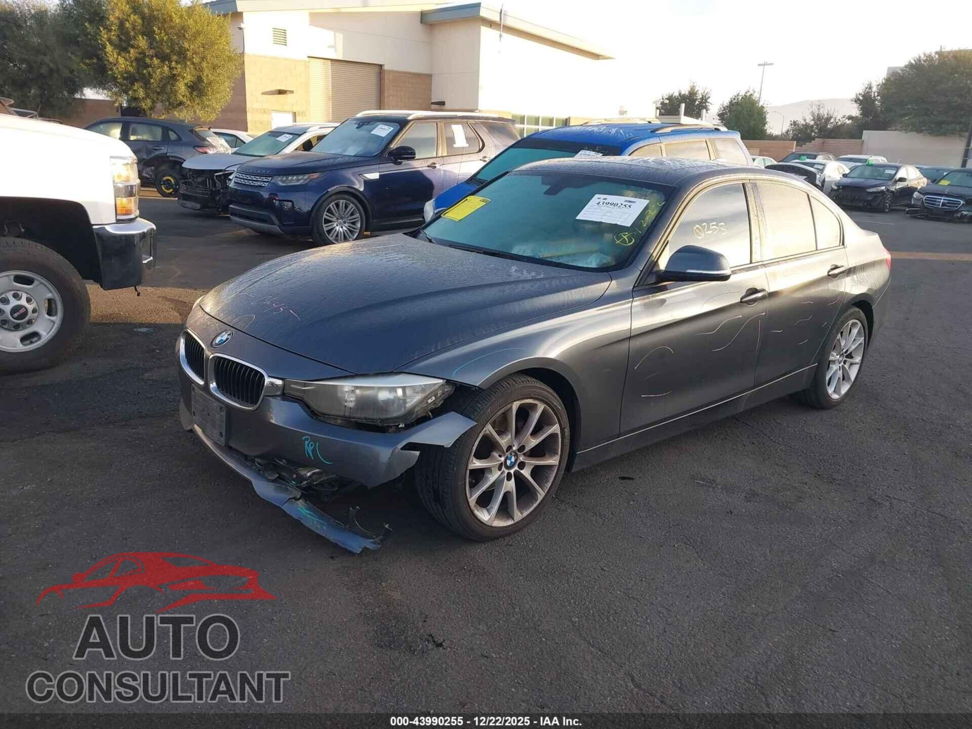 BMW 320I 2014 - WBA3B1C51EP678577