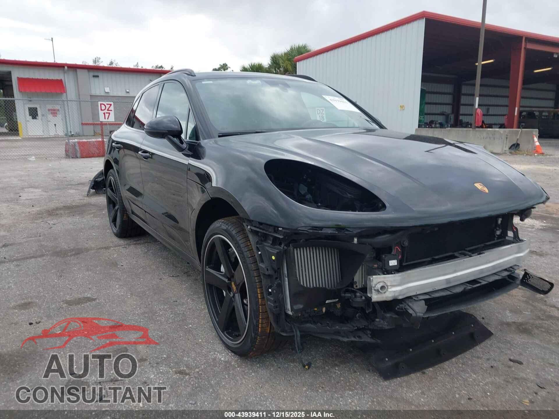 PORSCHE MACAN 2021 - WP1AF2A51MLB60223
