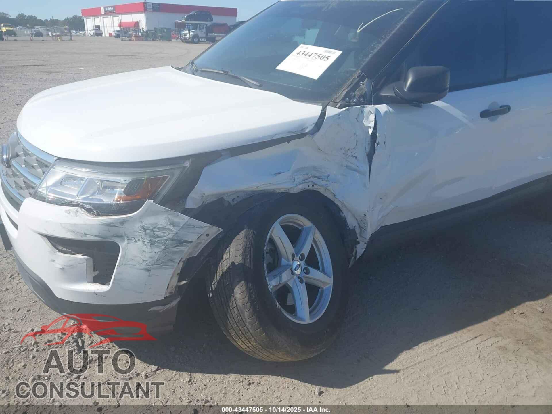 FORD EXPLORER 2018 - 1FM5K7B88JGB39373
